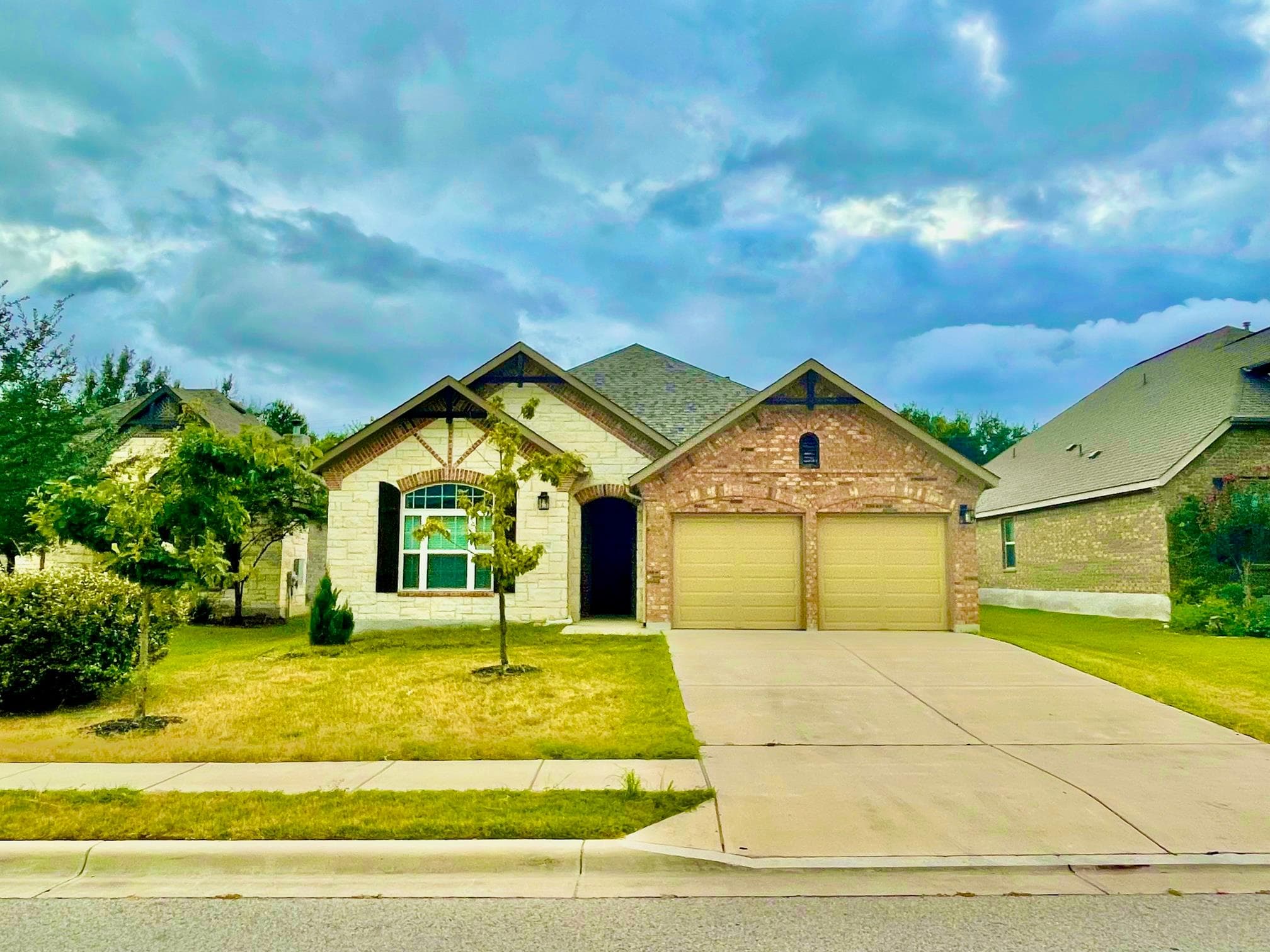 21406  Greylag Dr