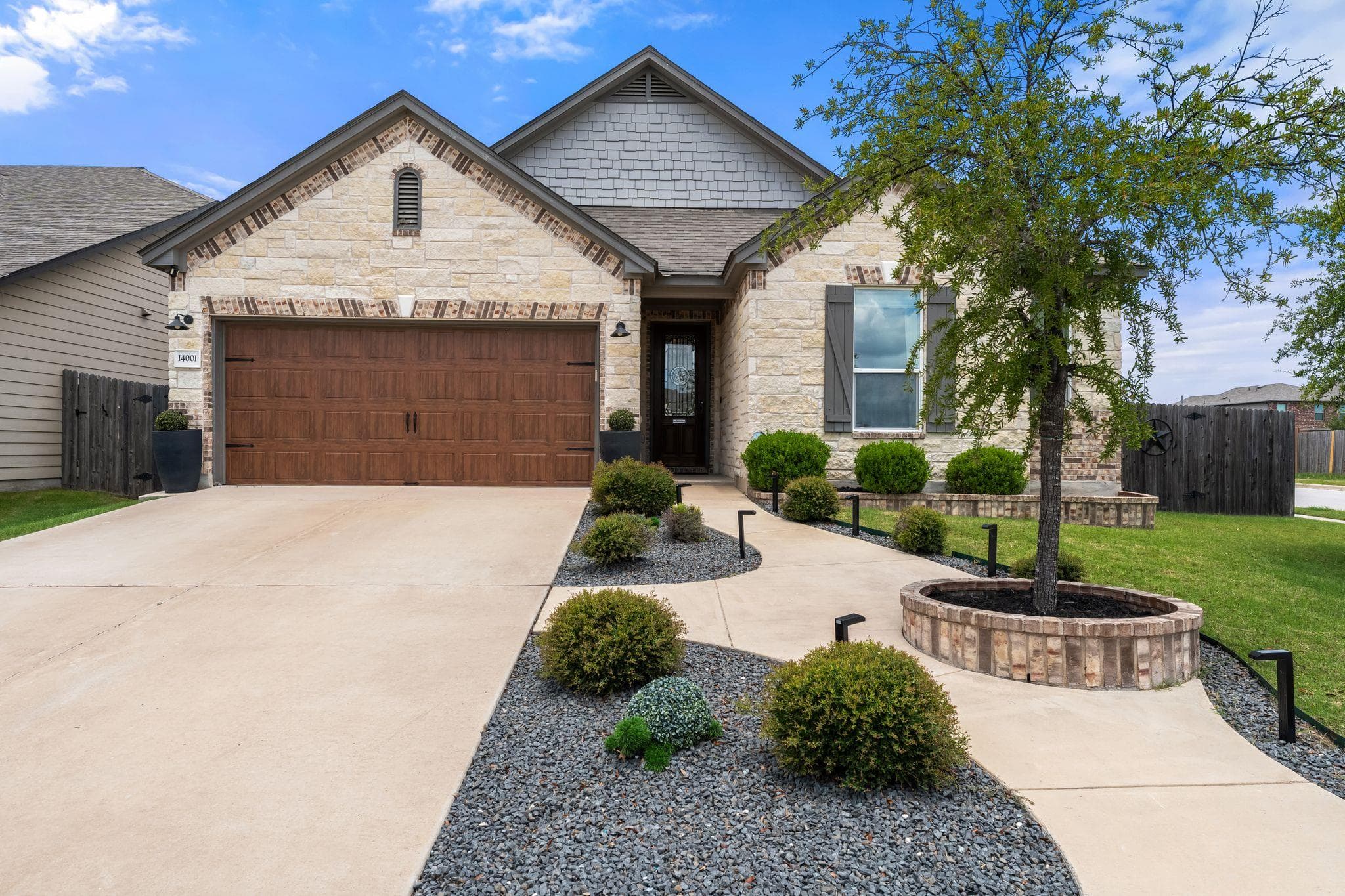 14001  James Garfield St
