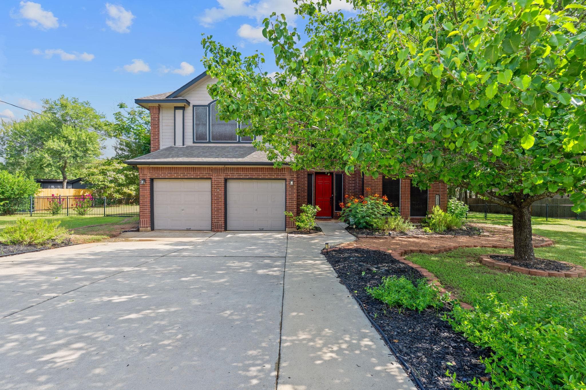 222  Primrose Dr