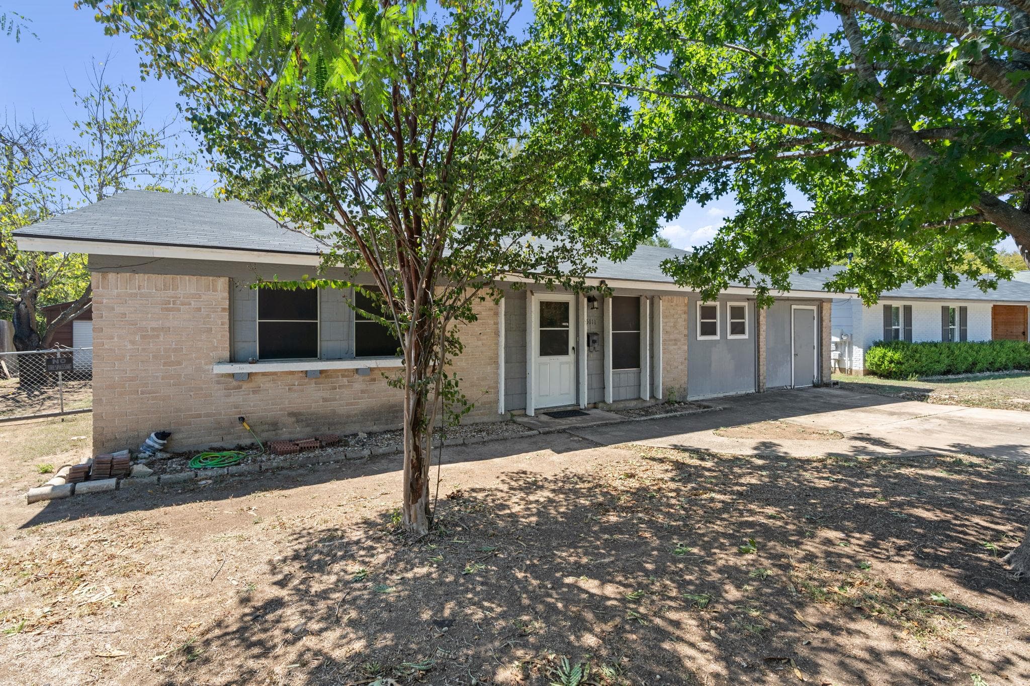 5111 Meadow Creek Dr