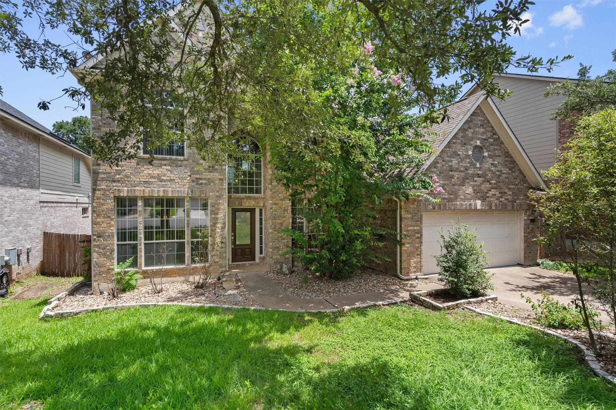 9013  Sautelle Ln