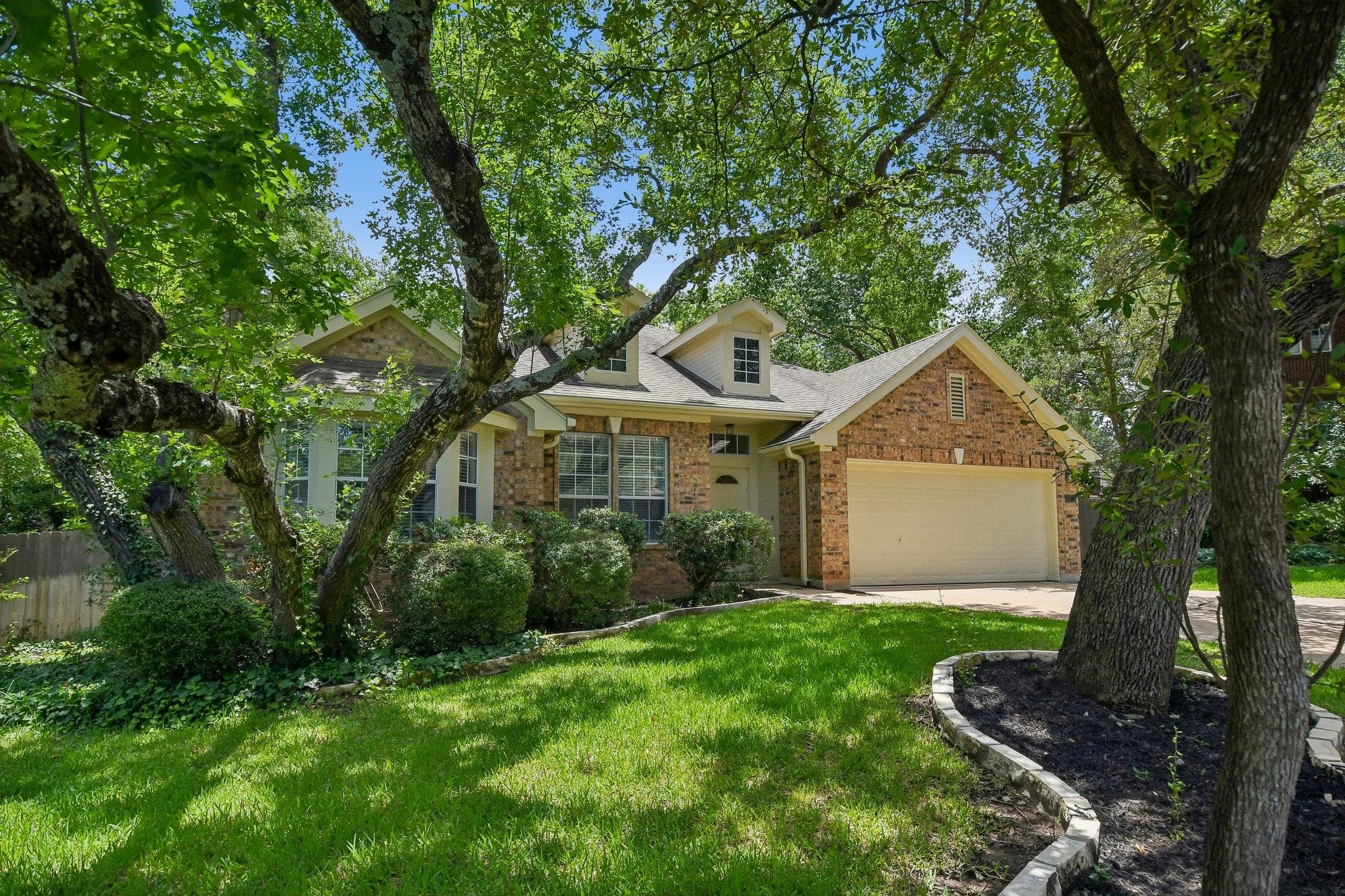 3903  Wharton Ct