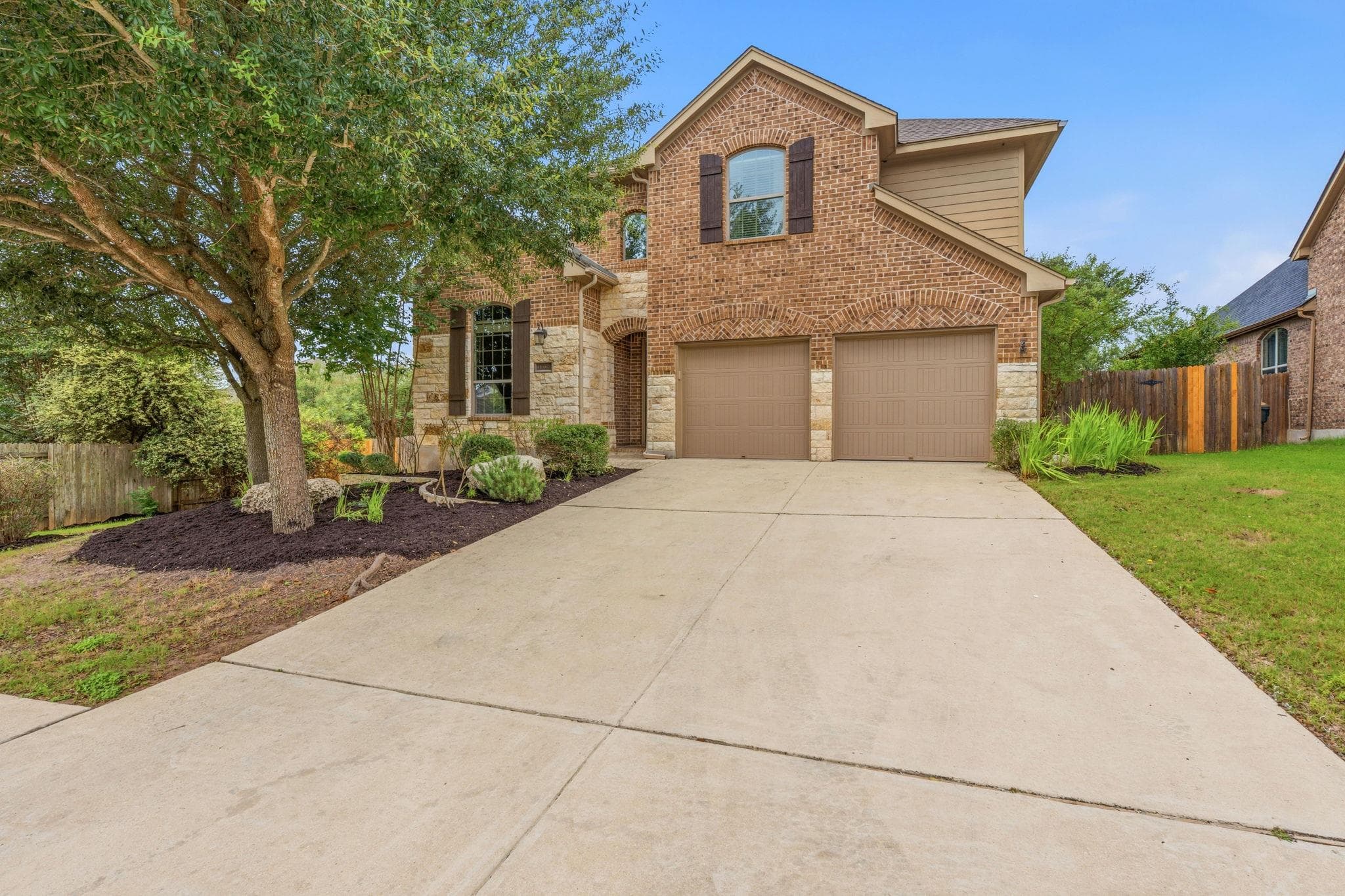 13728  Mesa Verde Dr