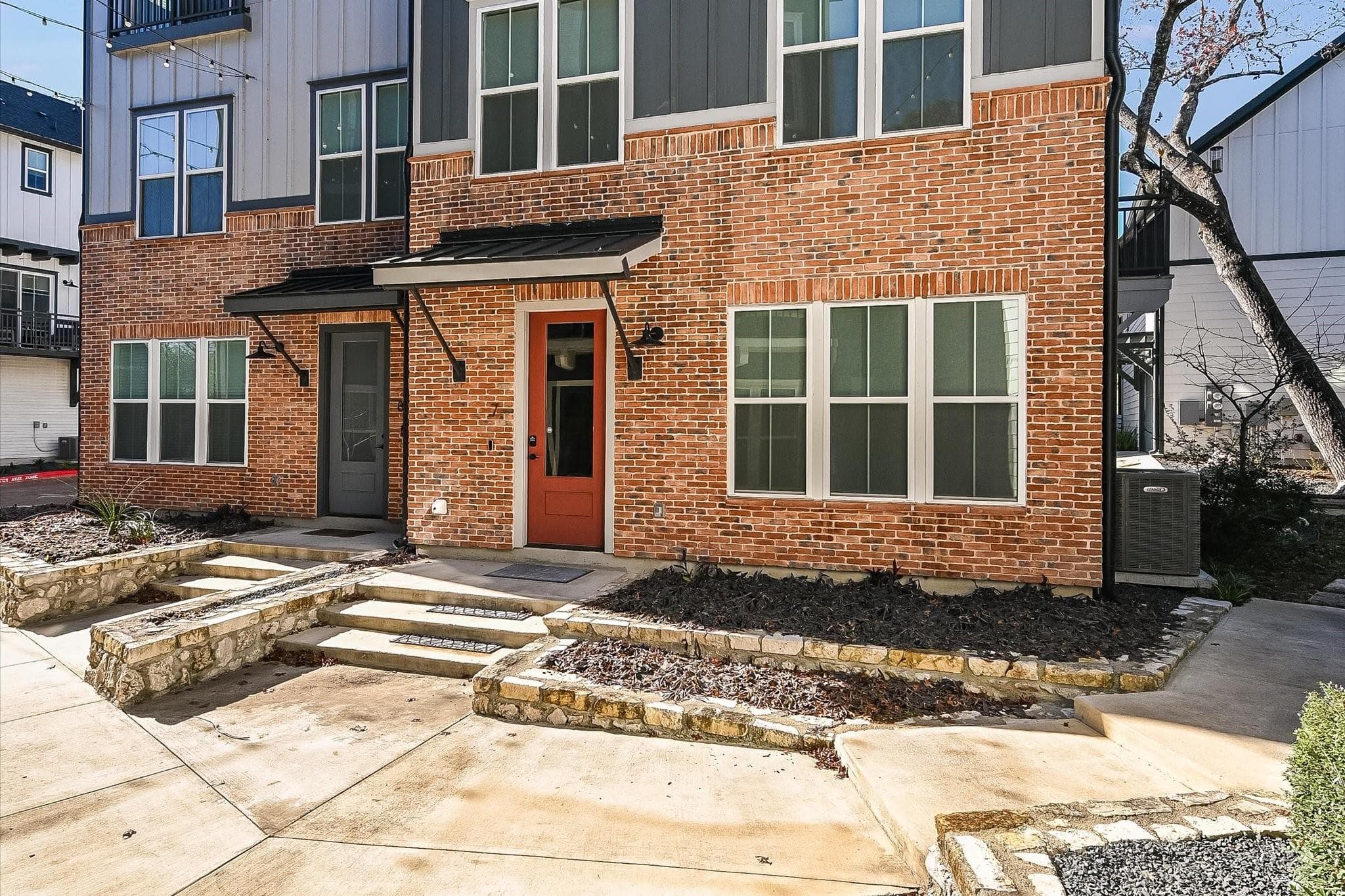 3809  Valley View Rd  #7