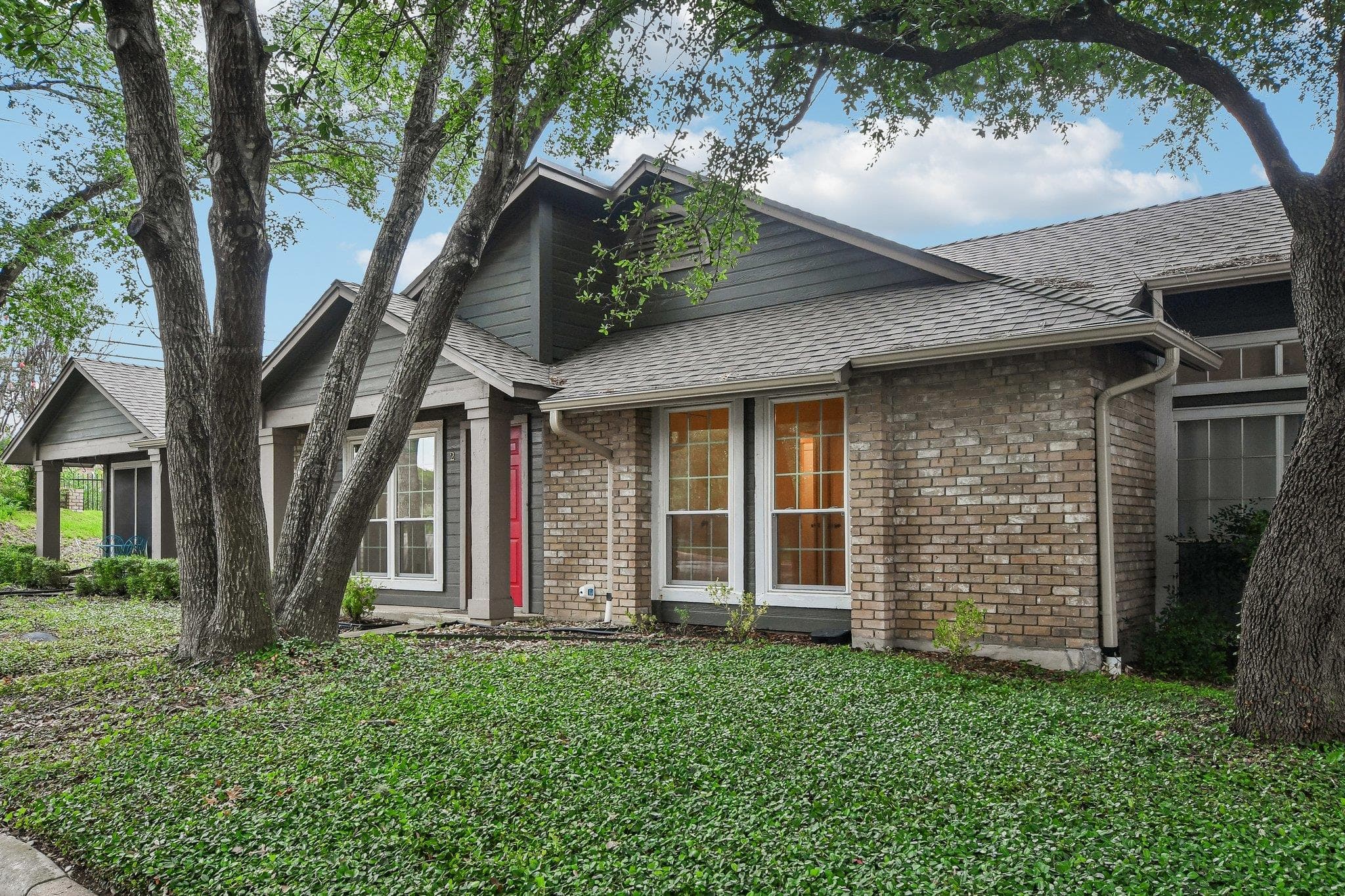 1015 E Yager Ln #2