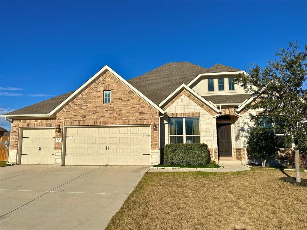 3117  Hidalgo Loop