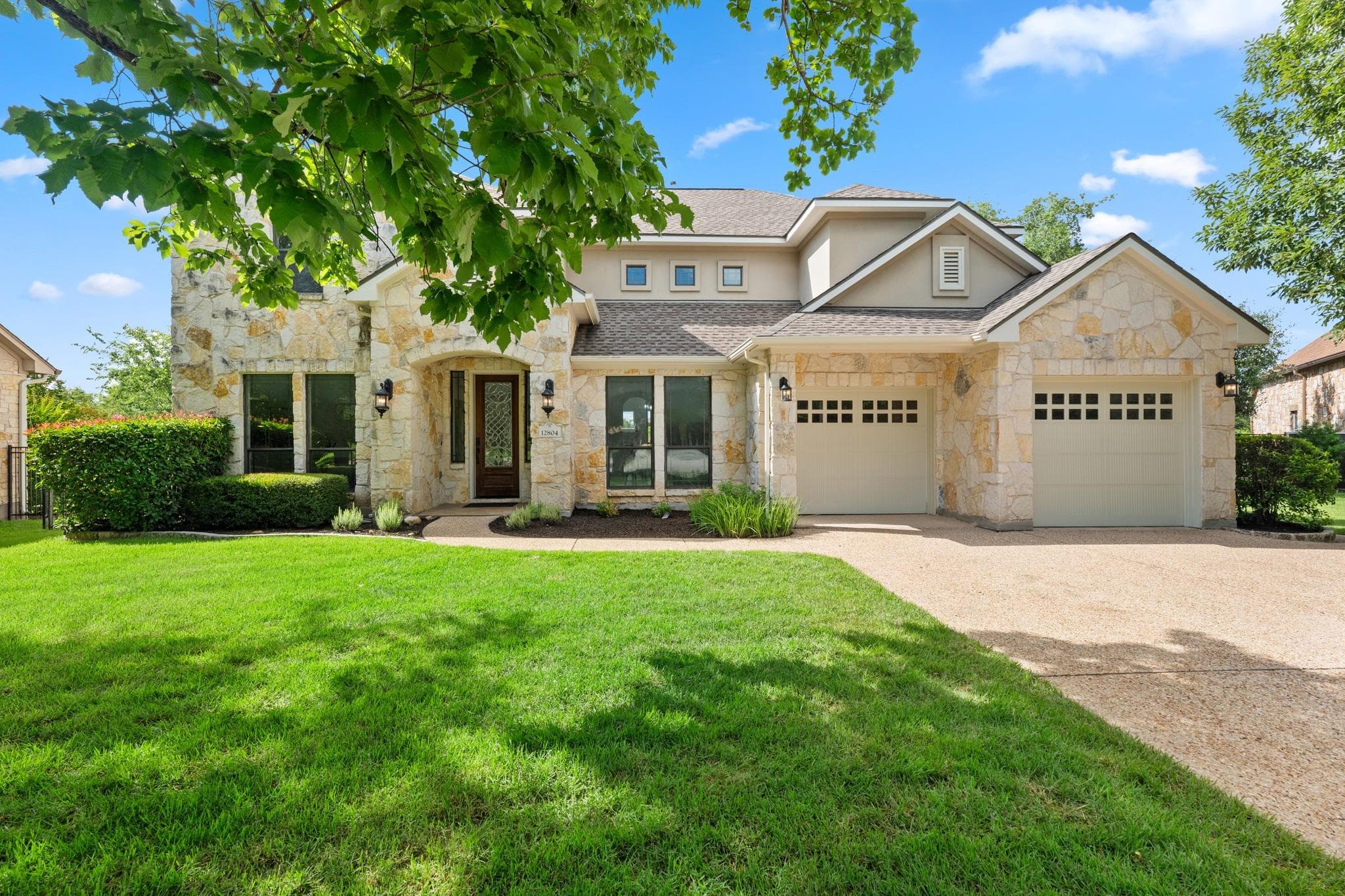 12804  Wooded Lake Ct