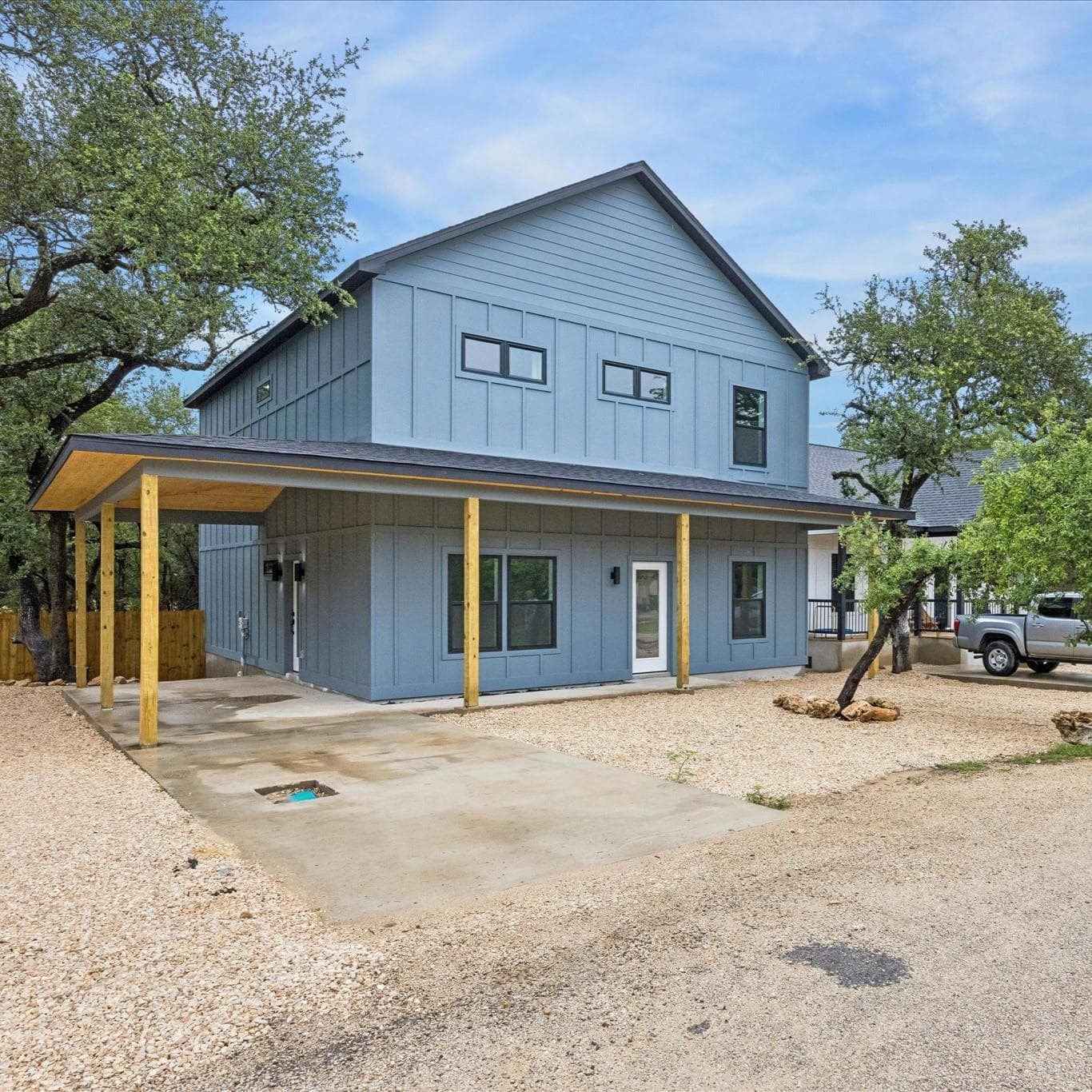 26  Wood Glen Dr