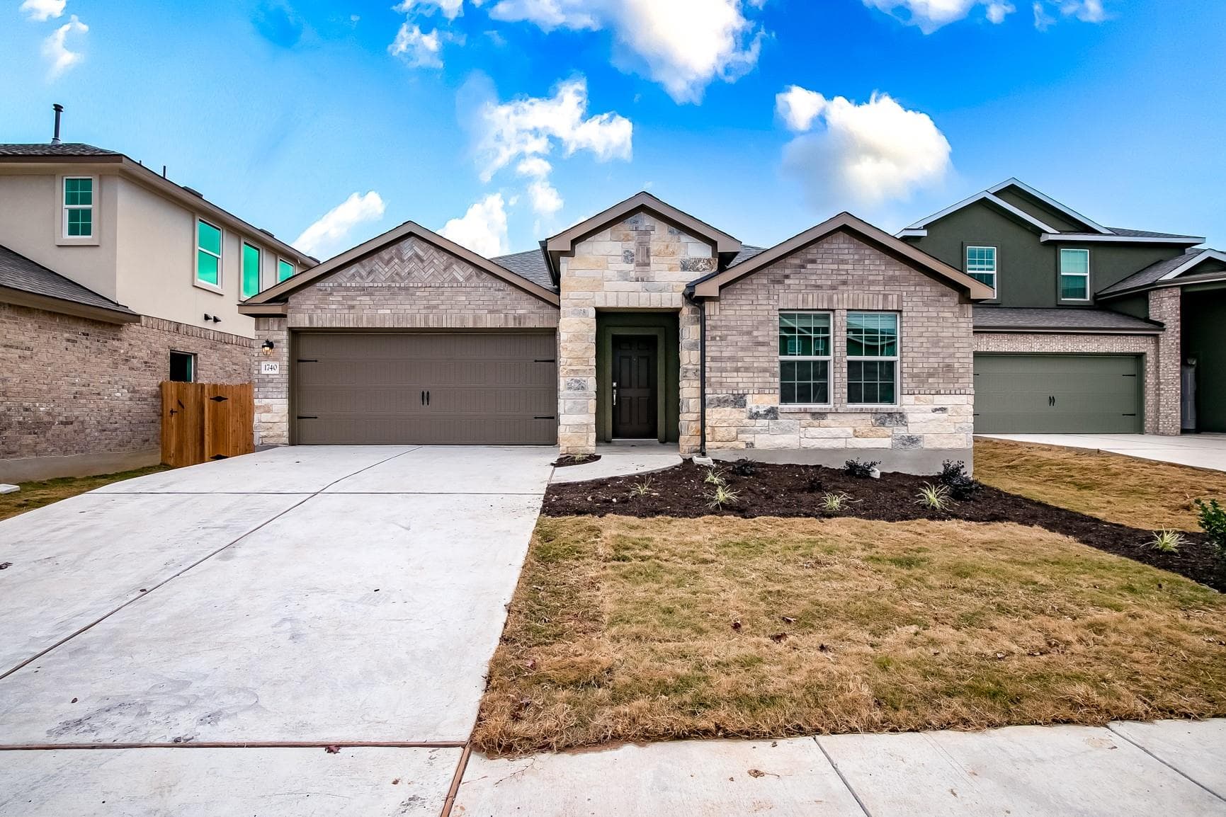 1740 Catahoula Dr