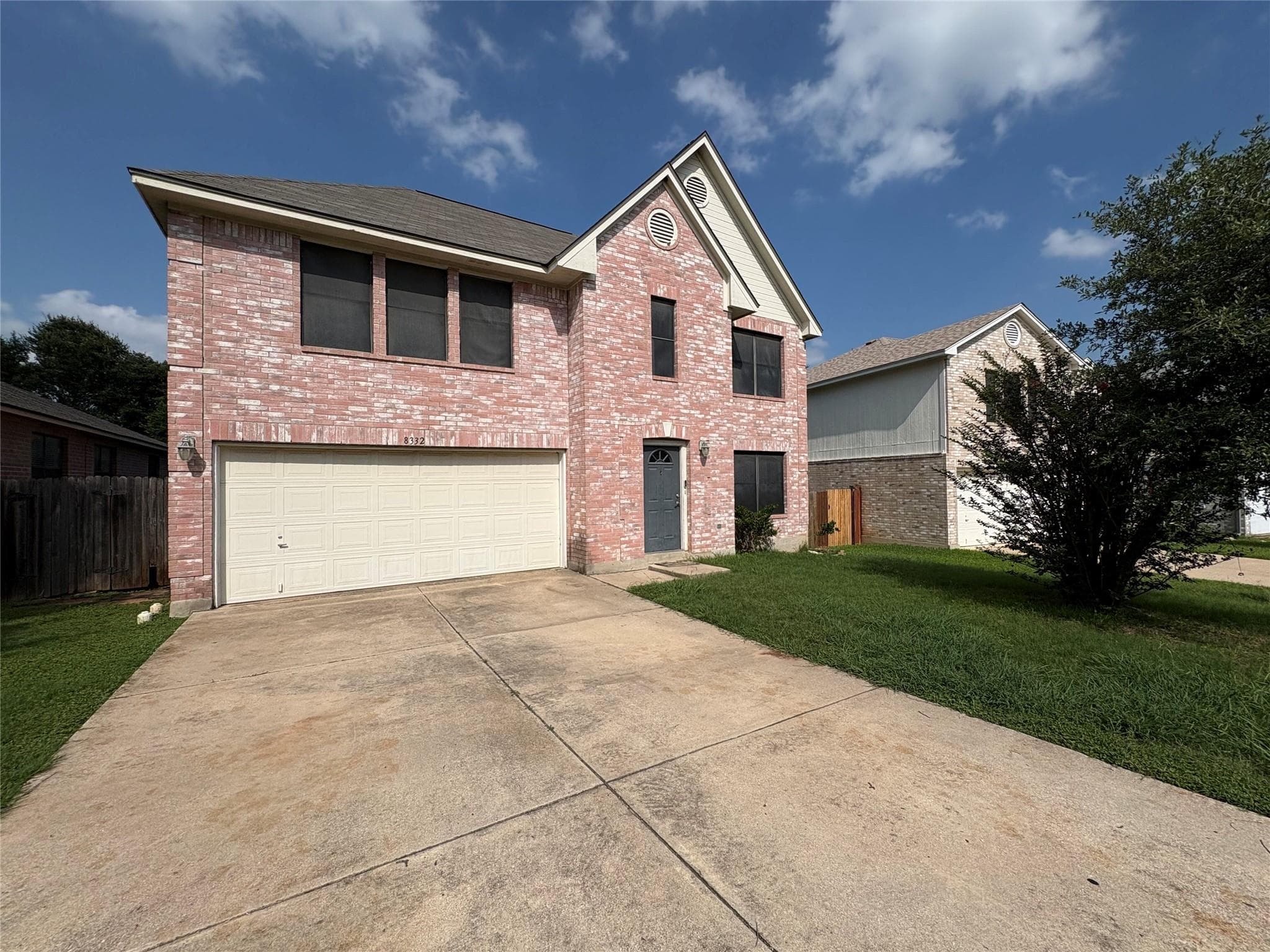 8332  Montoya Cir