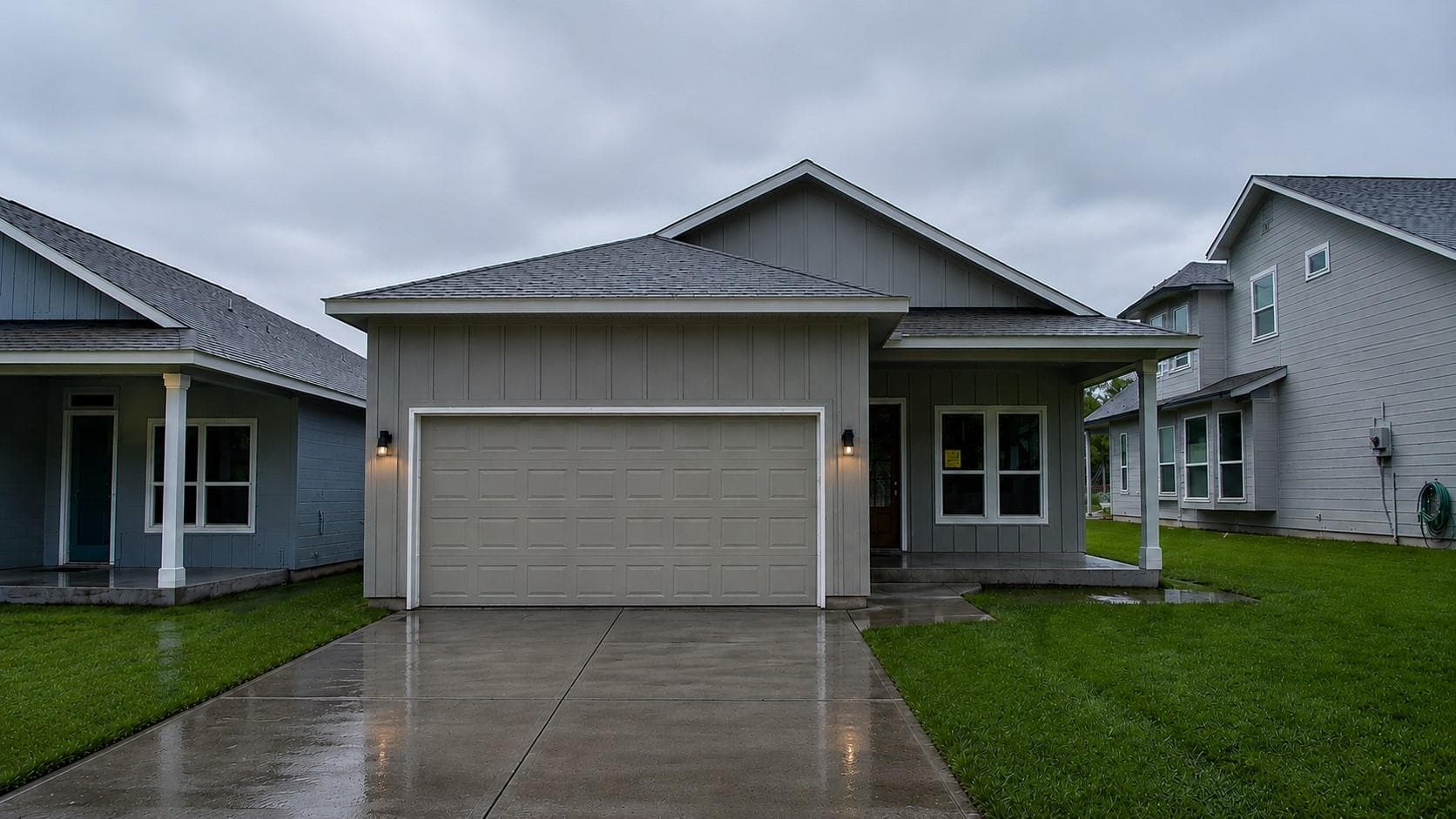 855 Cypress Ln