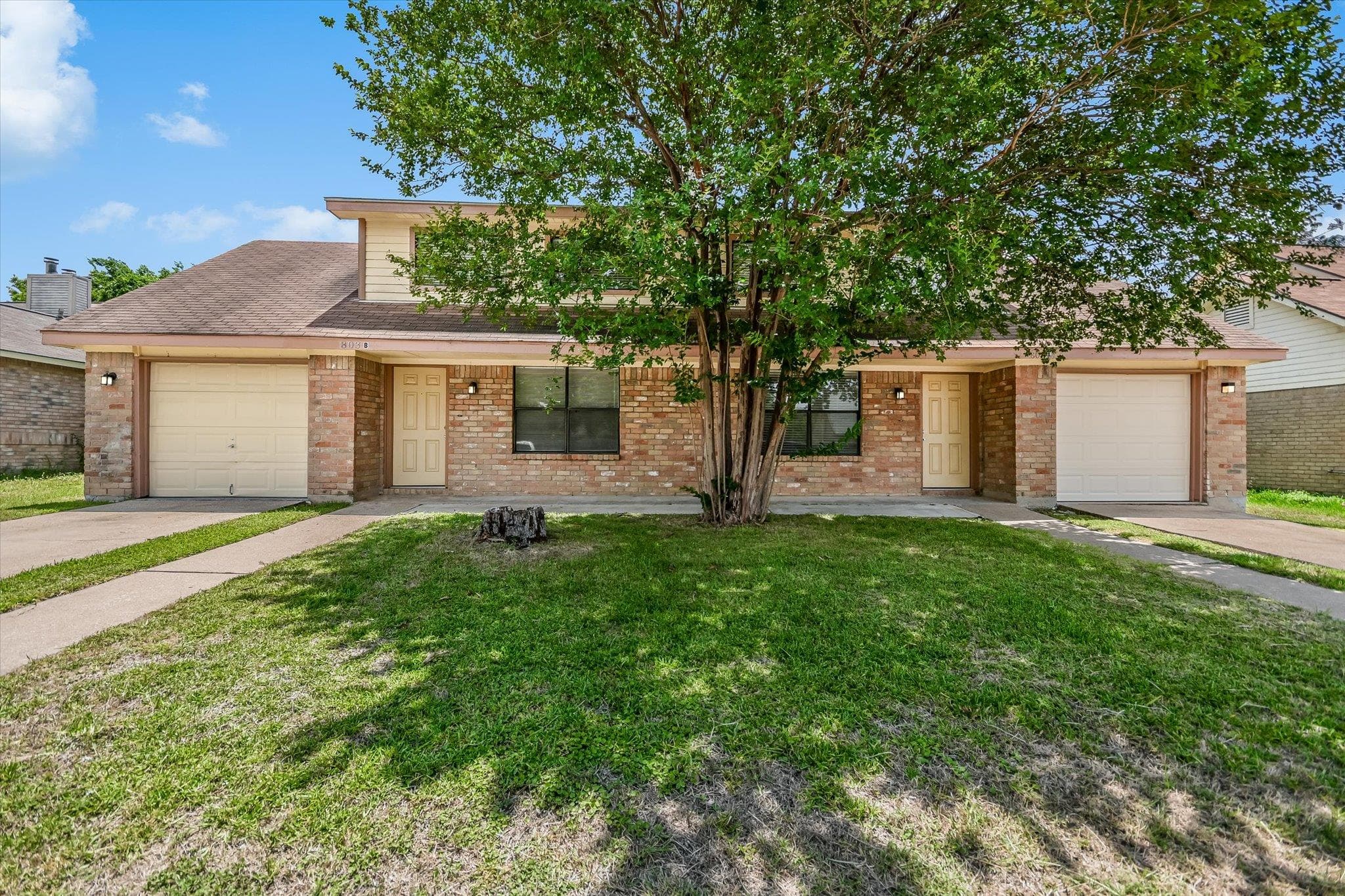 803  Valley View Dr  #B