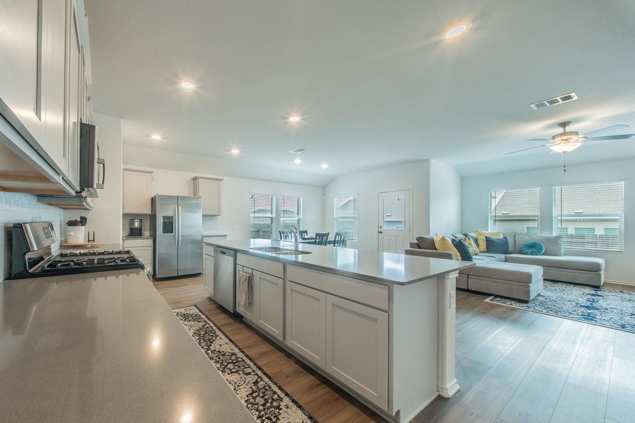 1704 Cobblecrest Ln