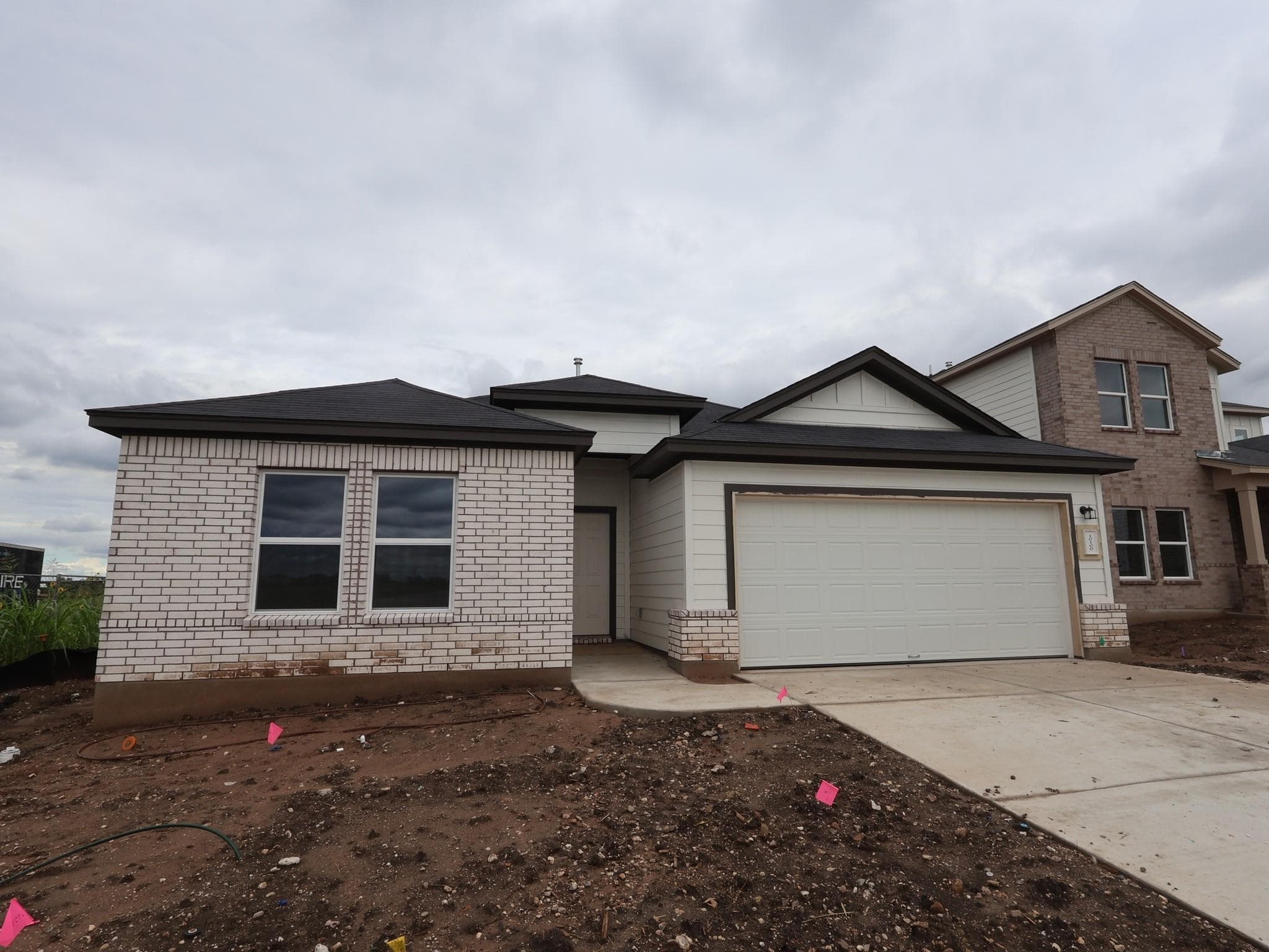 10100  Majestic Hawk Way