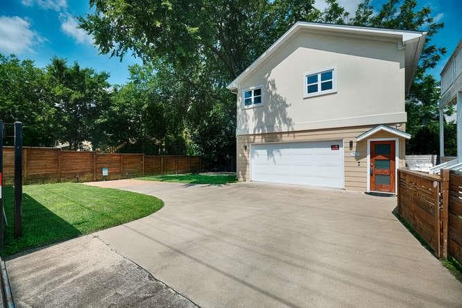901 W Mary St  #B