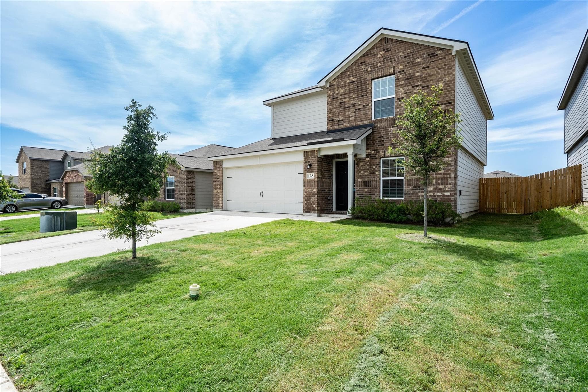 128  Maywood Ln