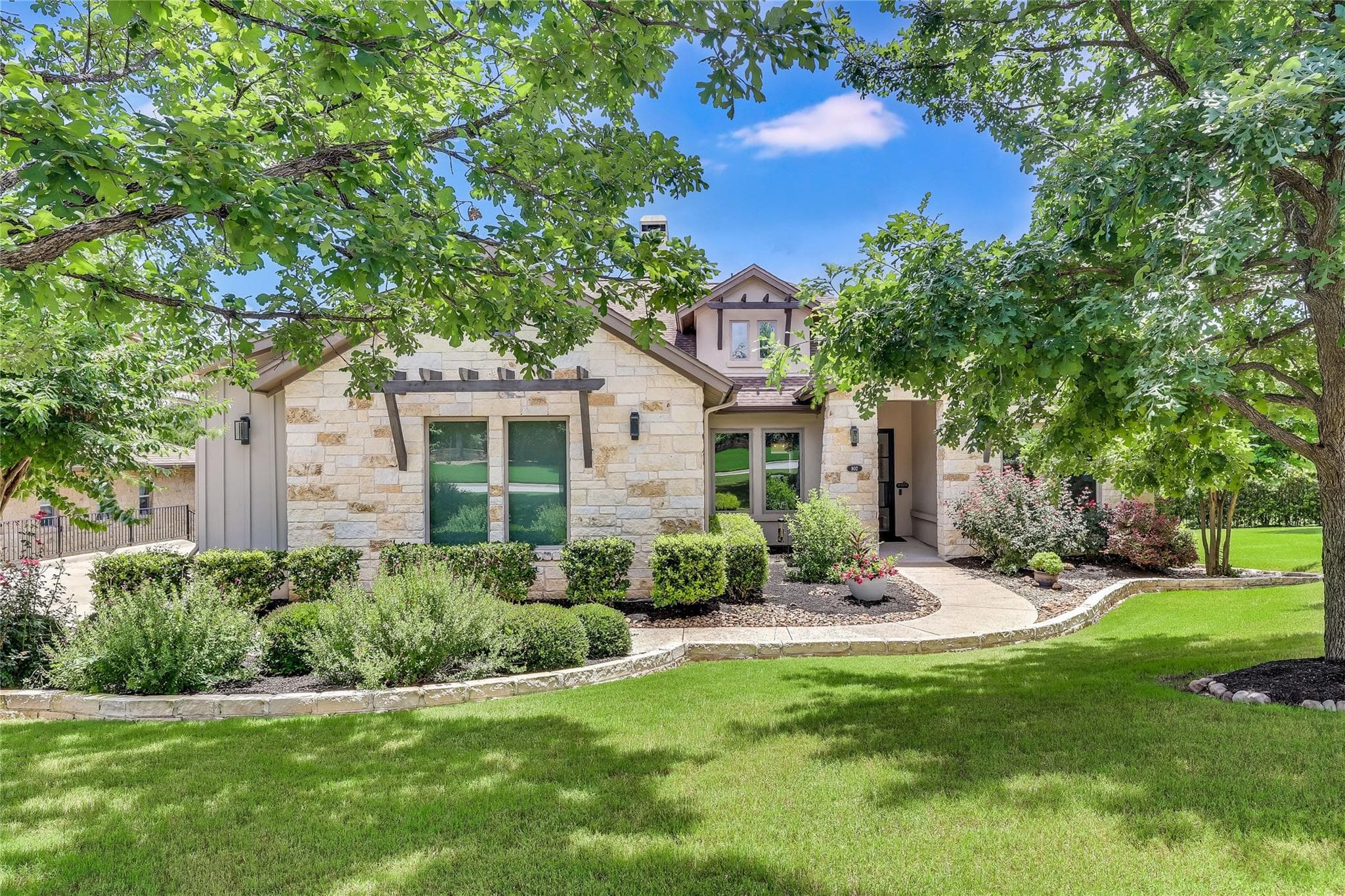 802  Crestone Stream Dr