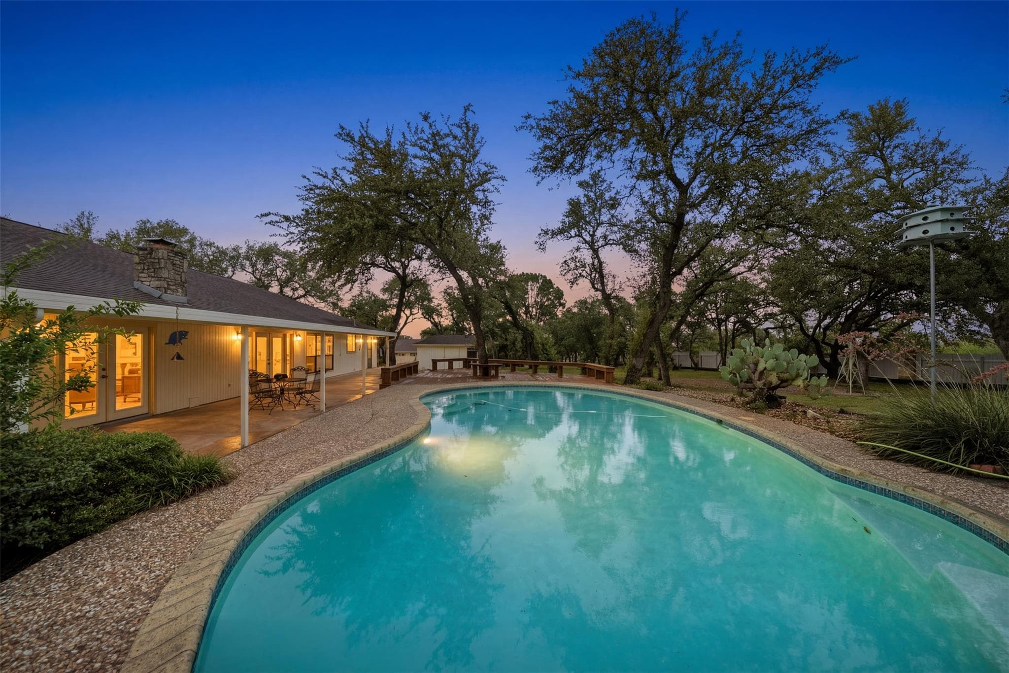 1013  Hidden Hills Dr