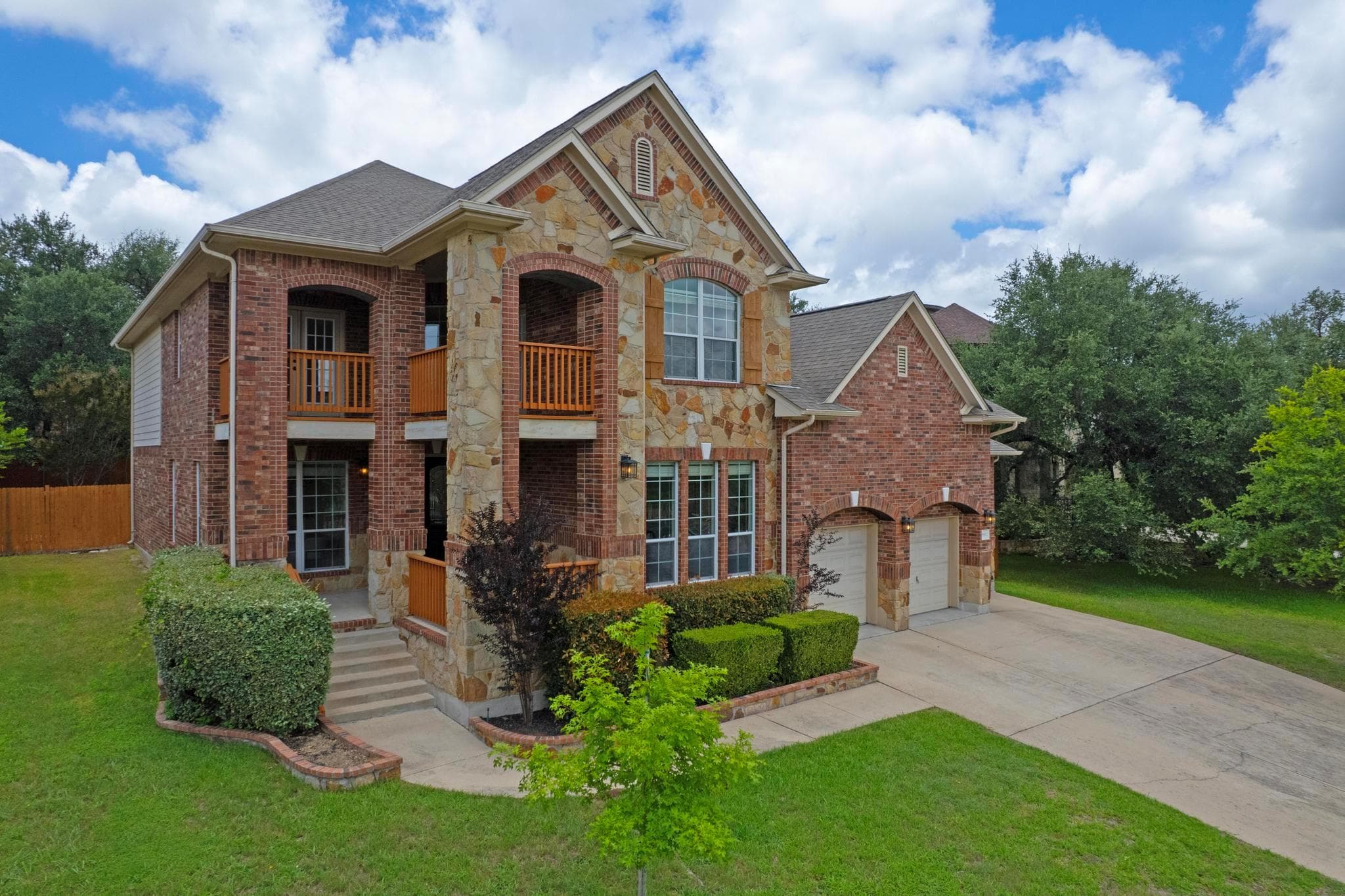 9812  Whitley Bay Dr