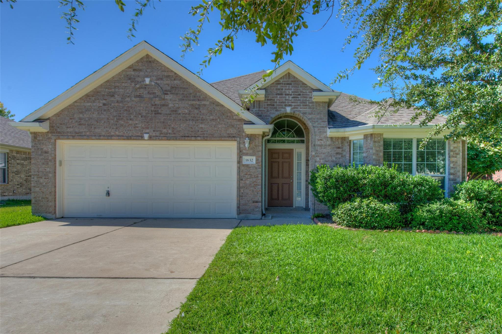 1632 Belvedere Pl