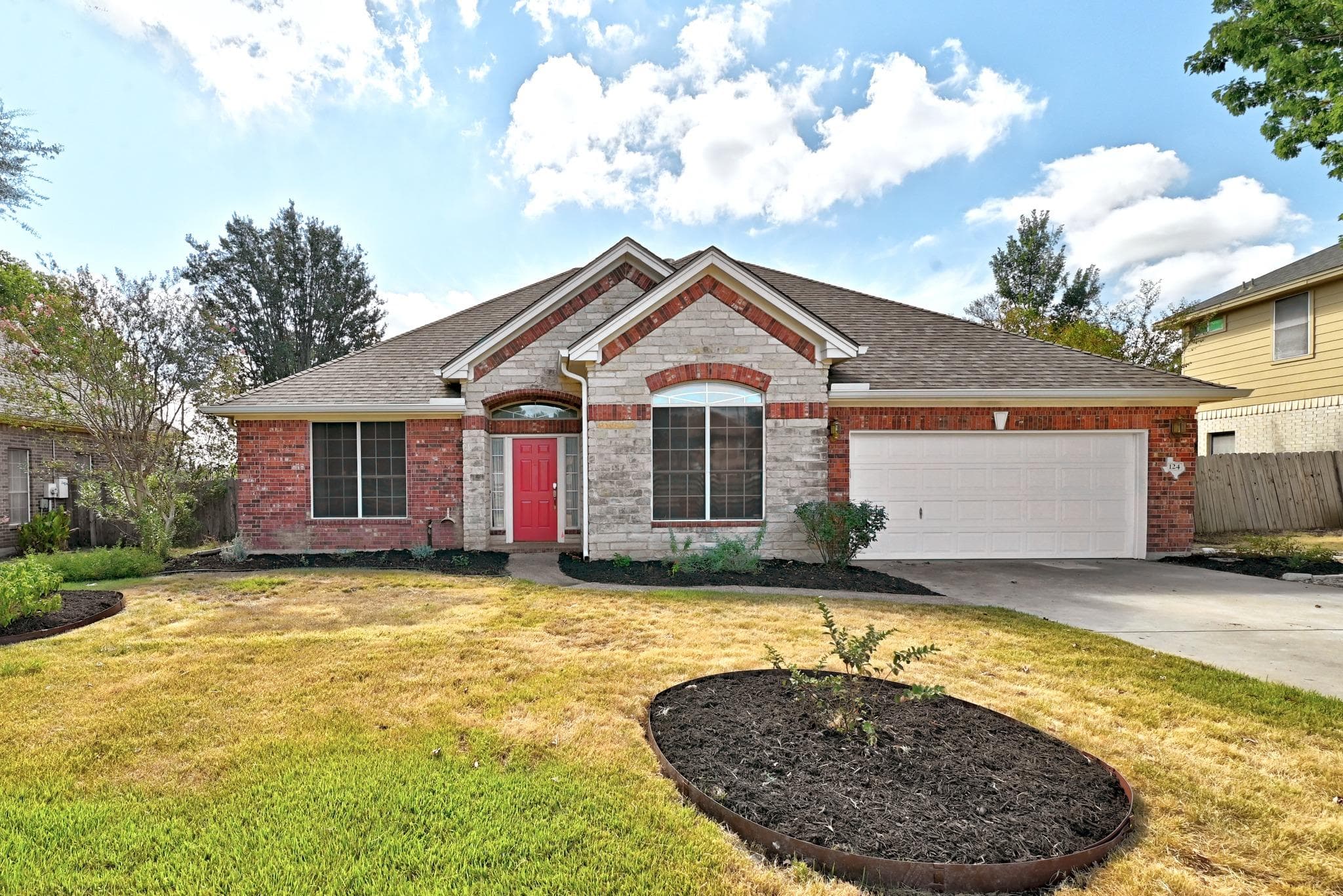 124  Stonehedge Blvd