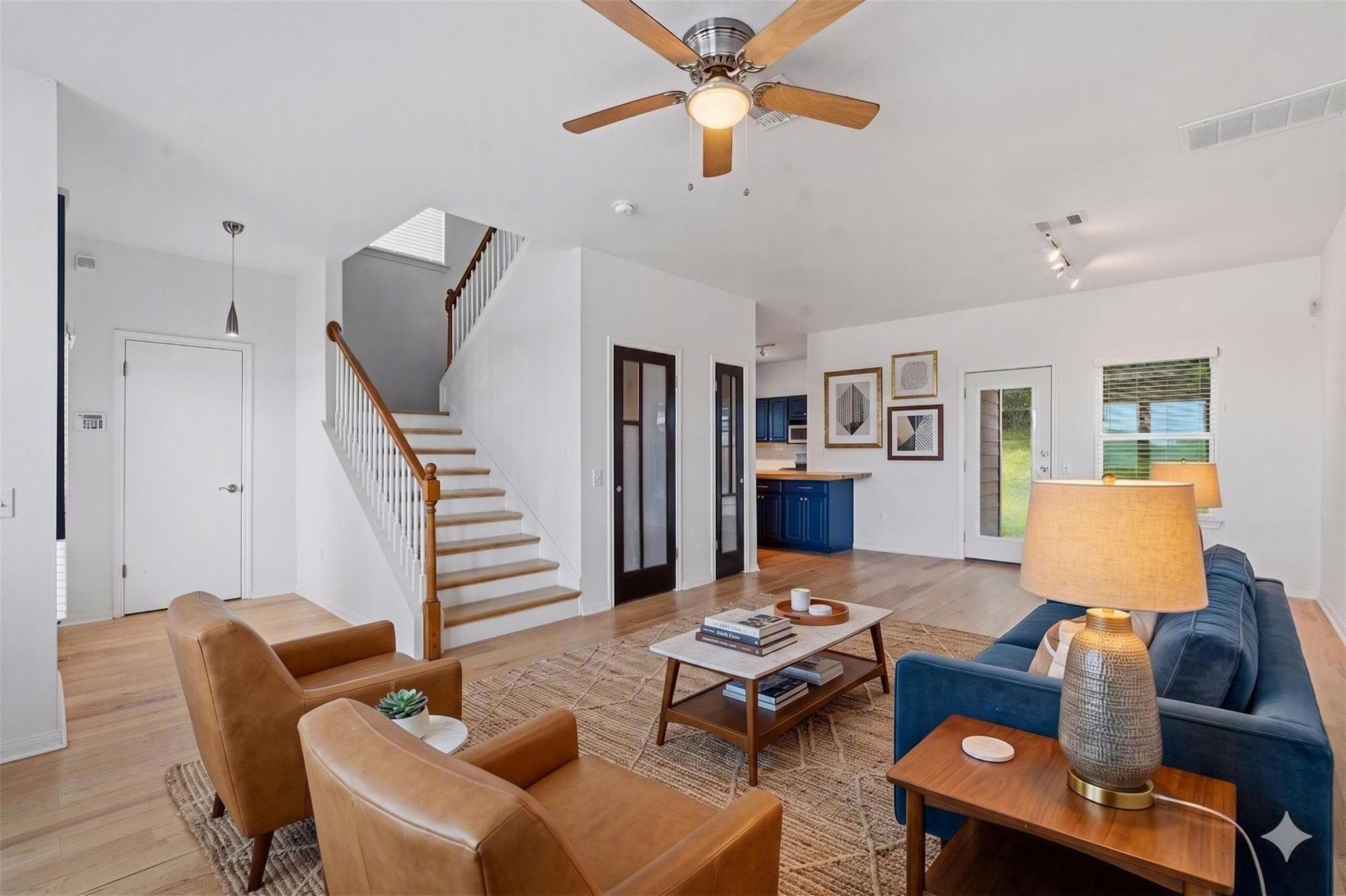 2720  Oak Springs Dr