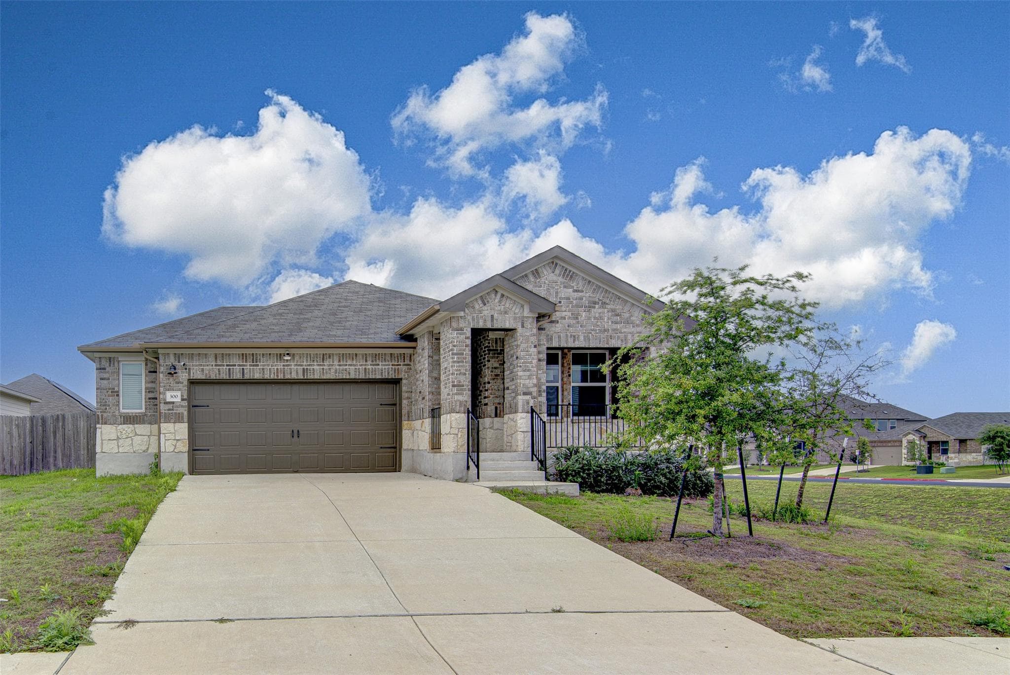 300  Bear Oak St