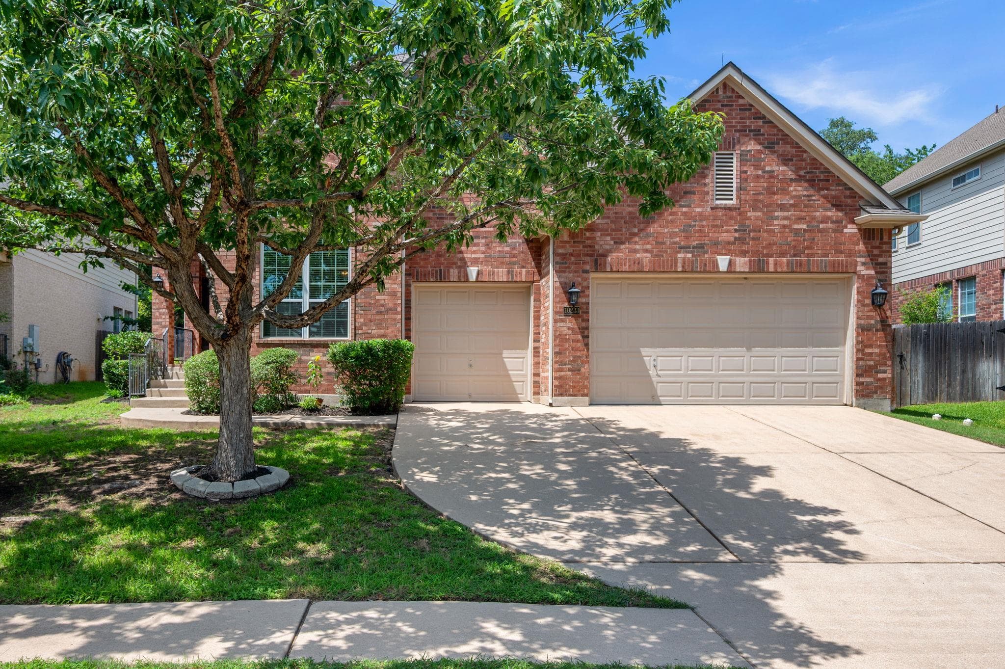 10233  Chestnut Ridge Rd