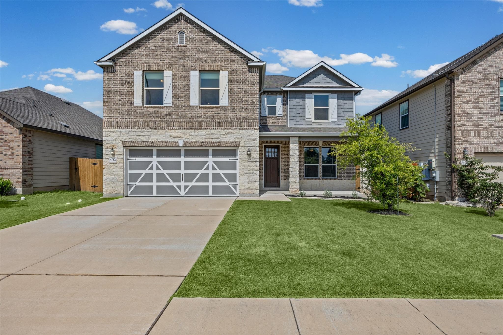 5124  Lazy Court Dr