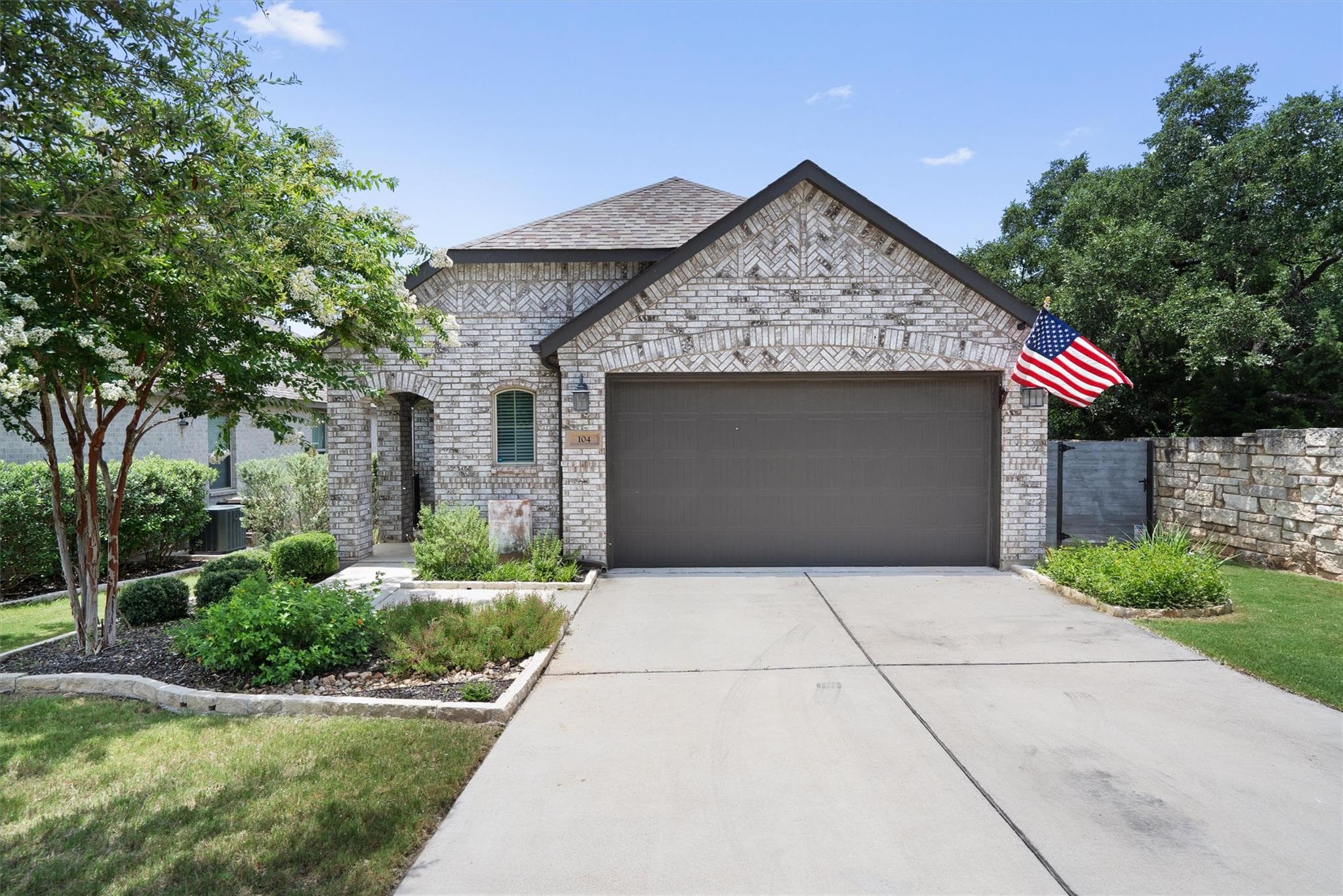 104  Arrowhead Mound Rd