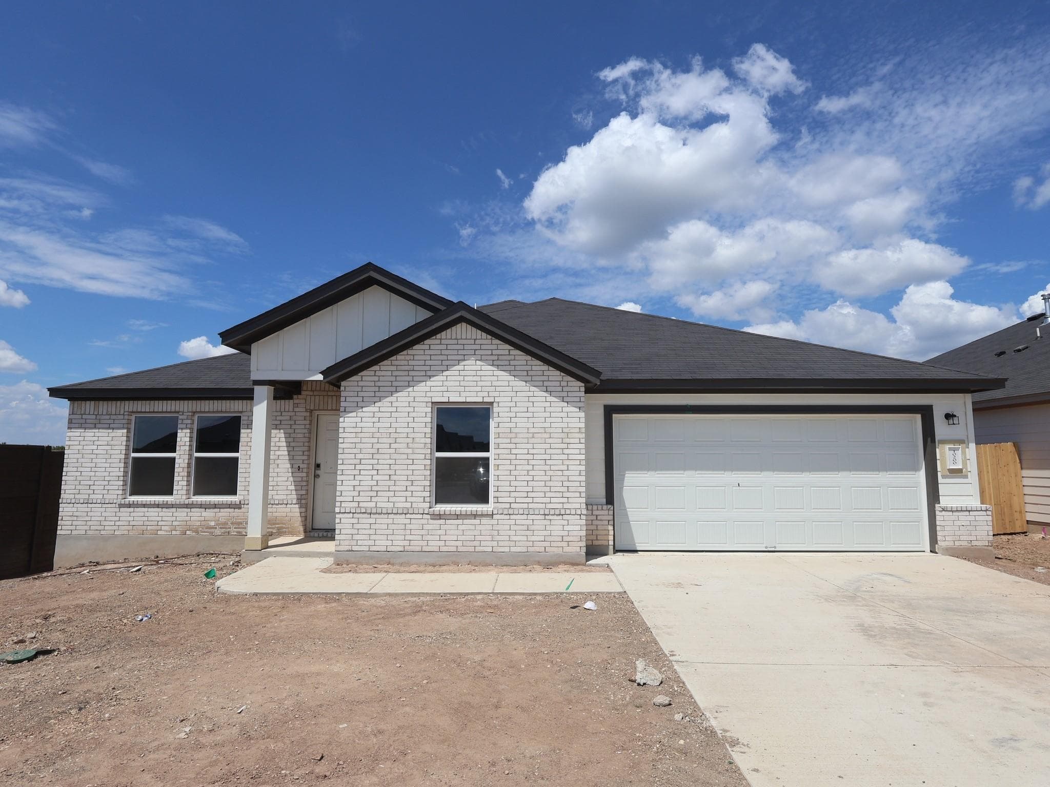 10200  Pink Billed Cuckoo Dr