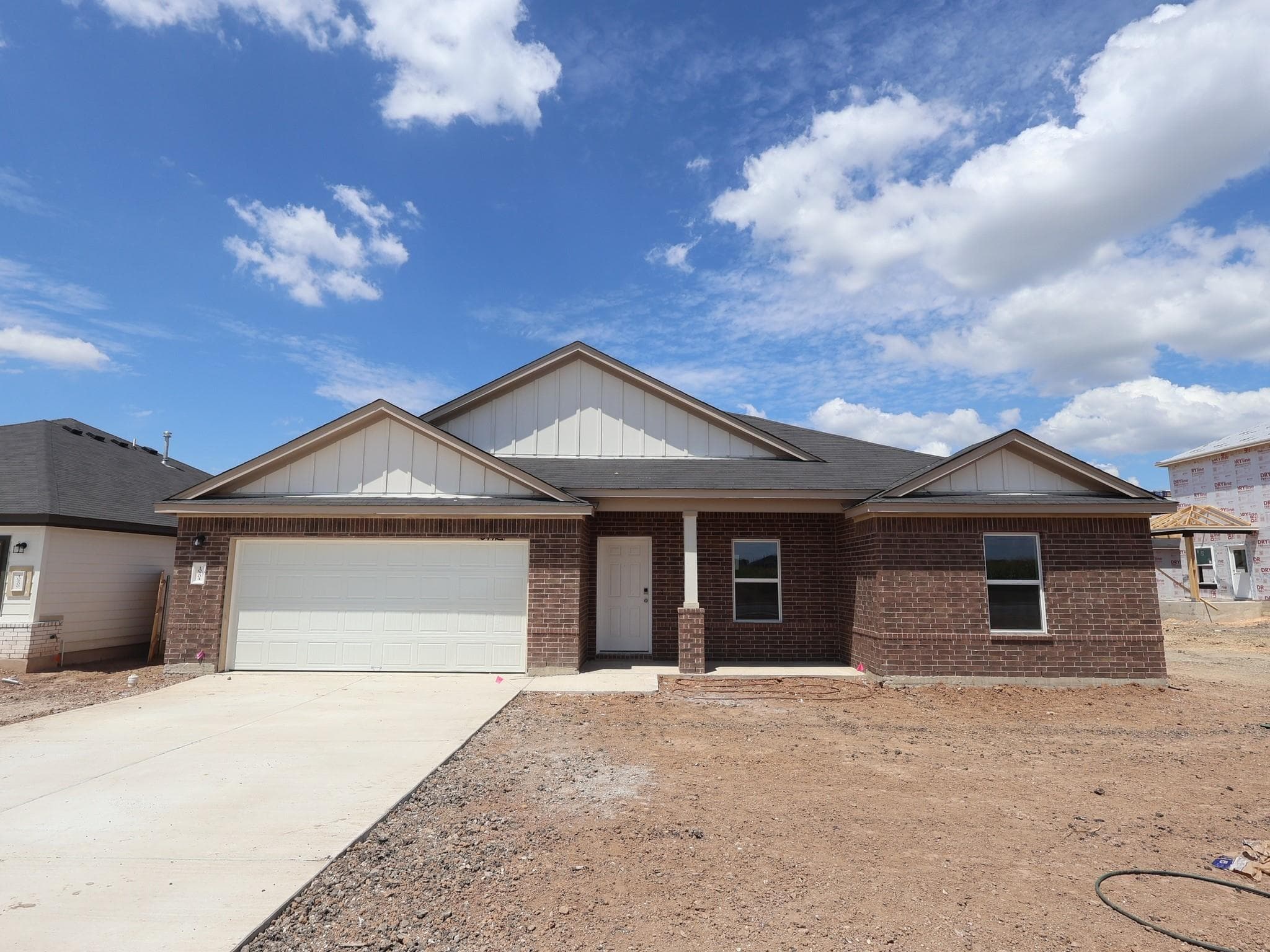 10204  Pink Billed Cuckoo Dr