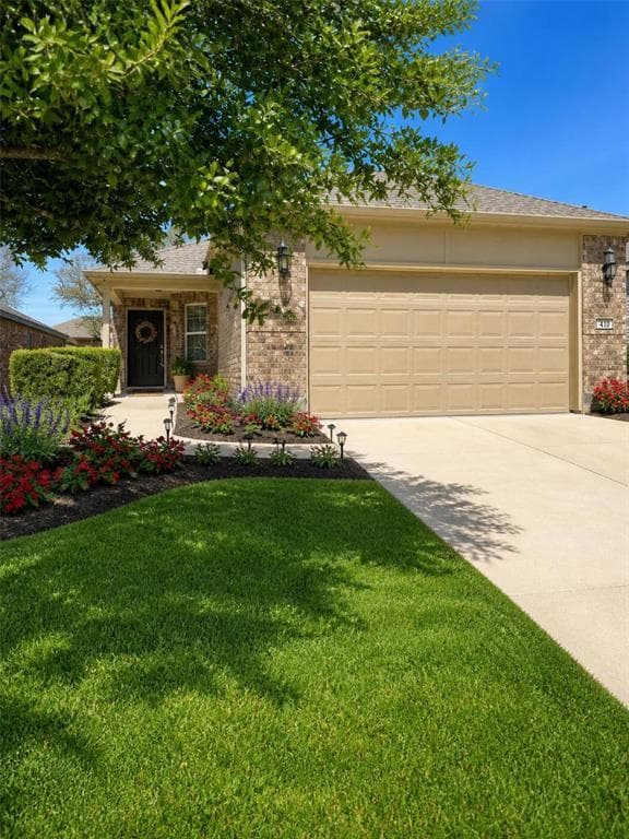 410 Holiday Creek Ln