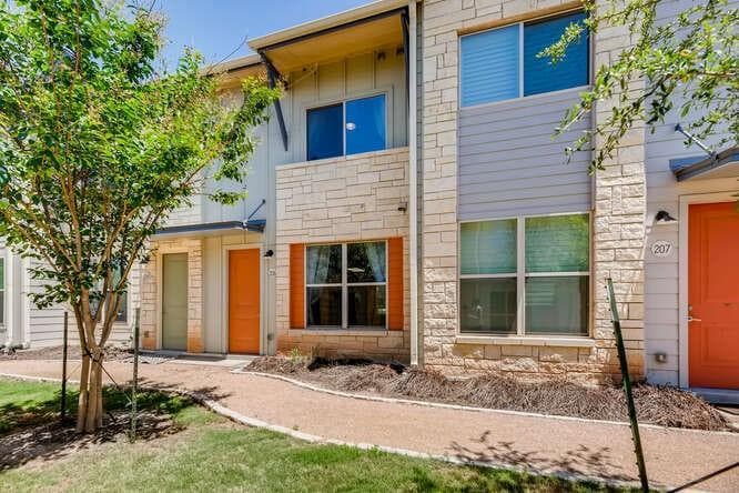 7805  Cooper Ln  #206