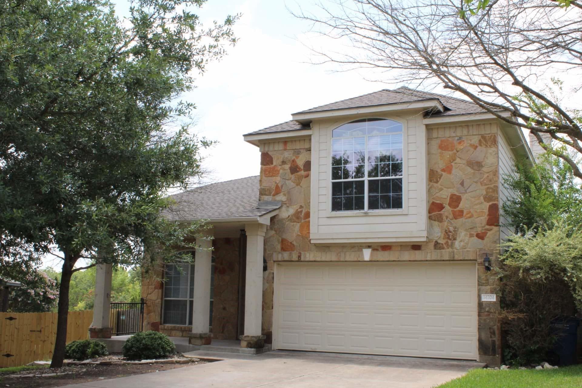14704  La Llorona Ln