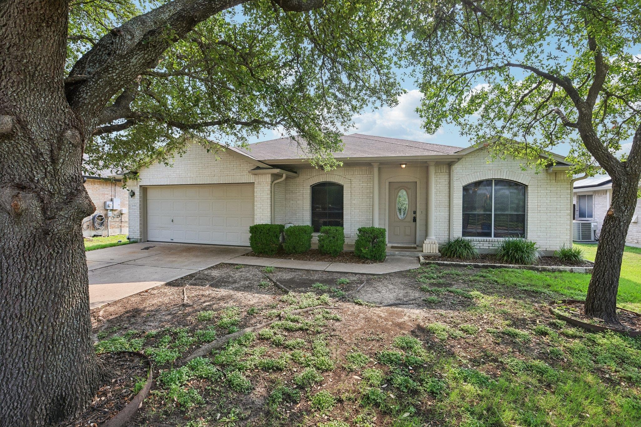 2656  Bradley Ln