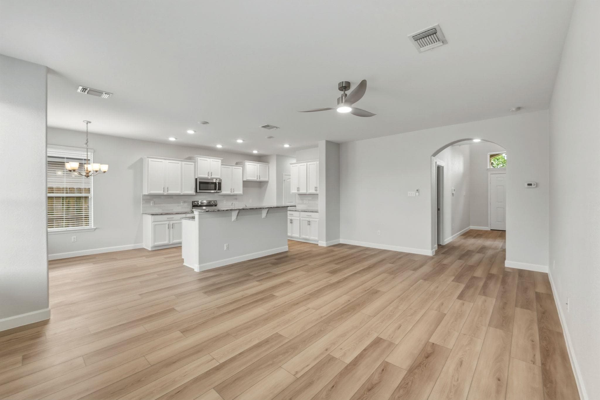 301  Serpentine Ln