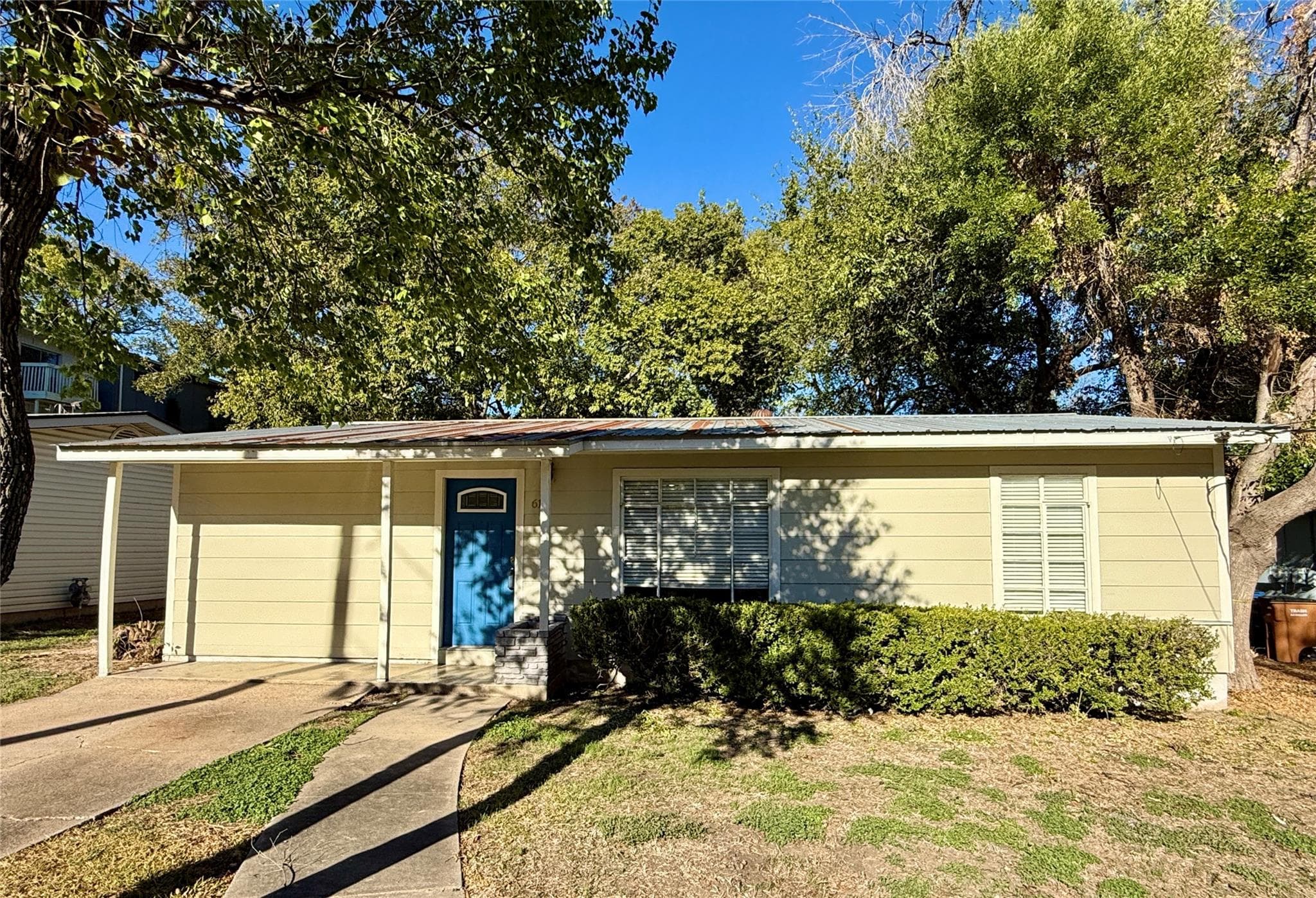 612  Hammack Dr
