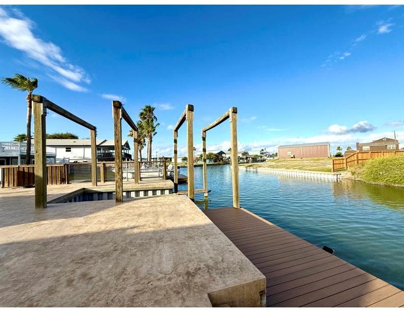 127 Copano Cove Rd