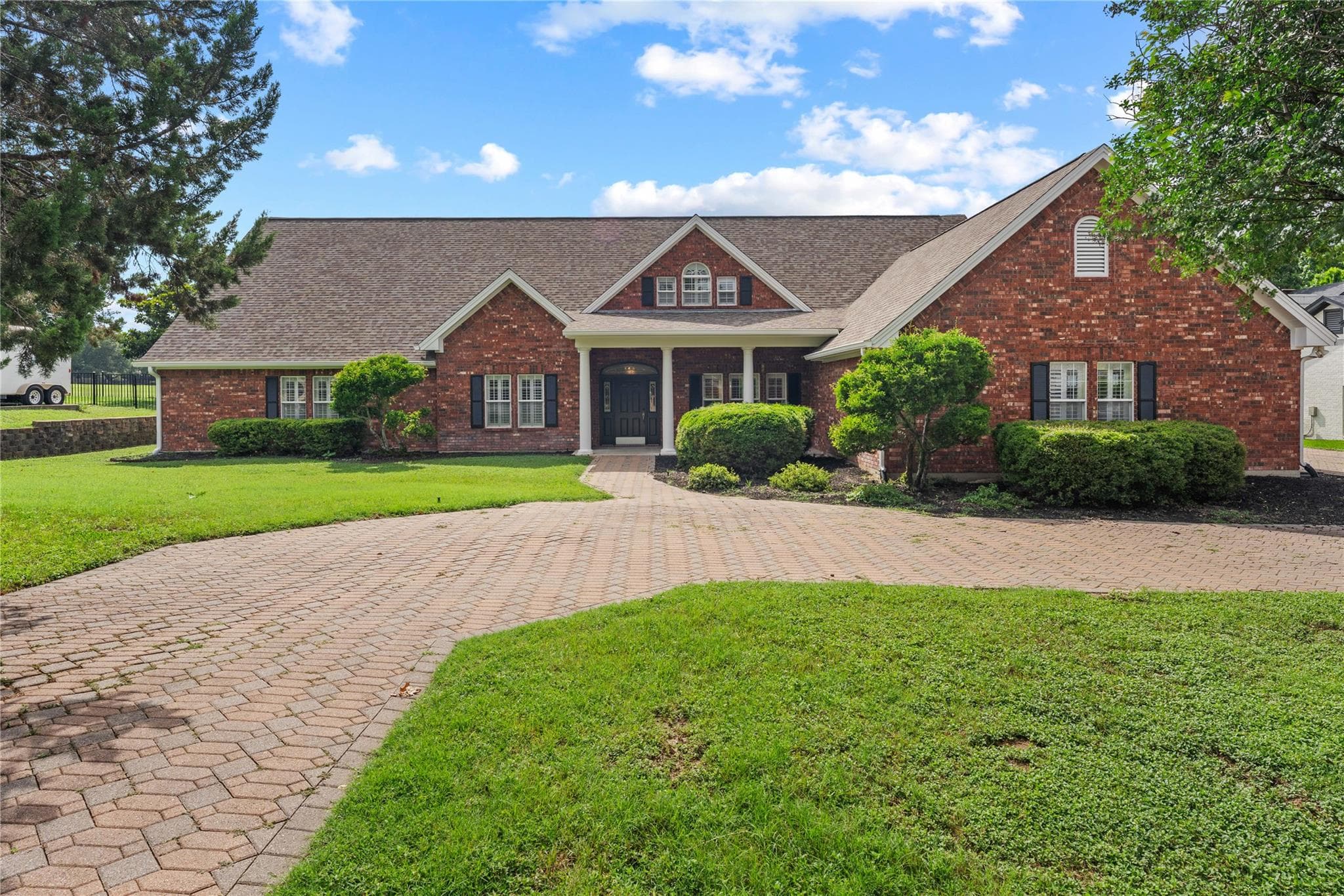 3421  Chisholm Trl