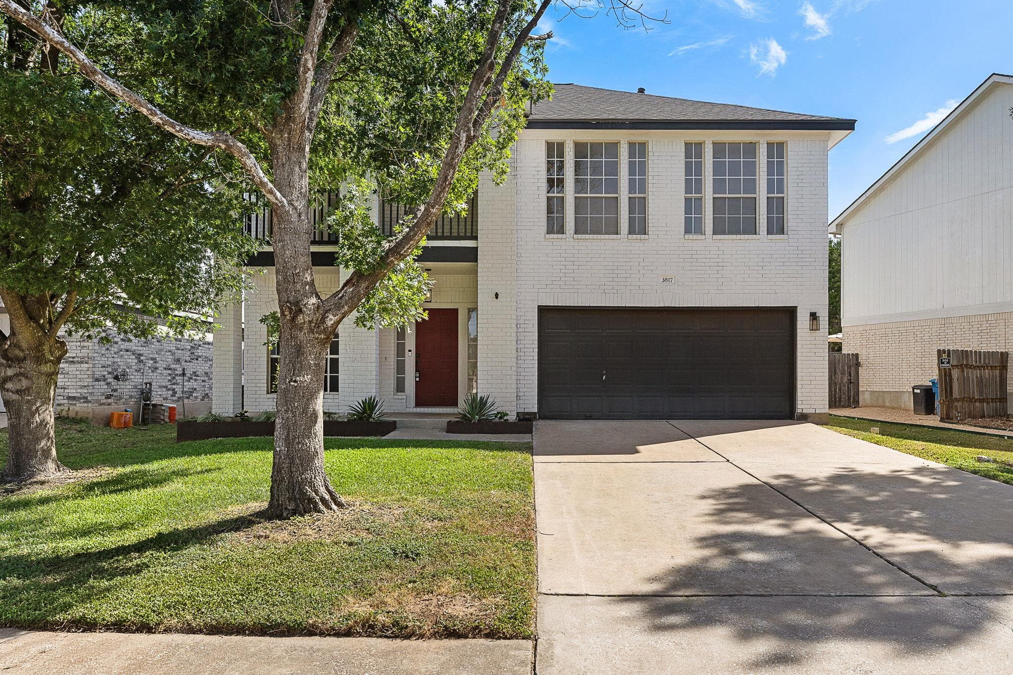 3817 Tailfeather Dr