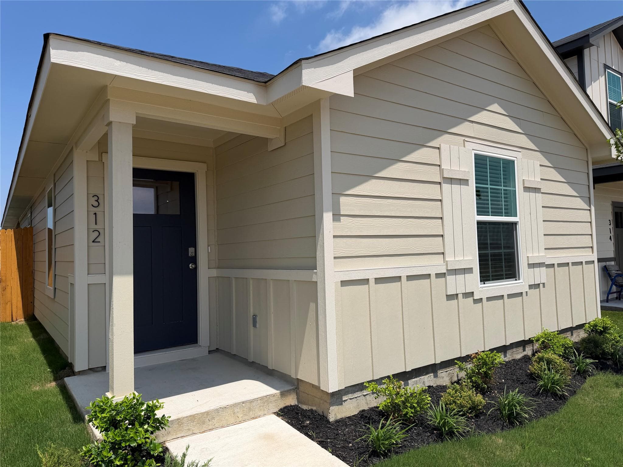 312  Nizao Ln