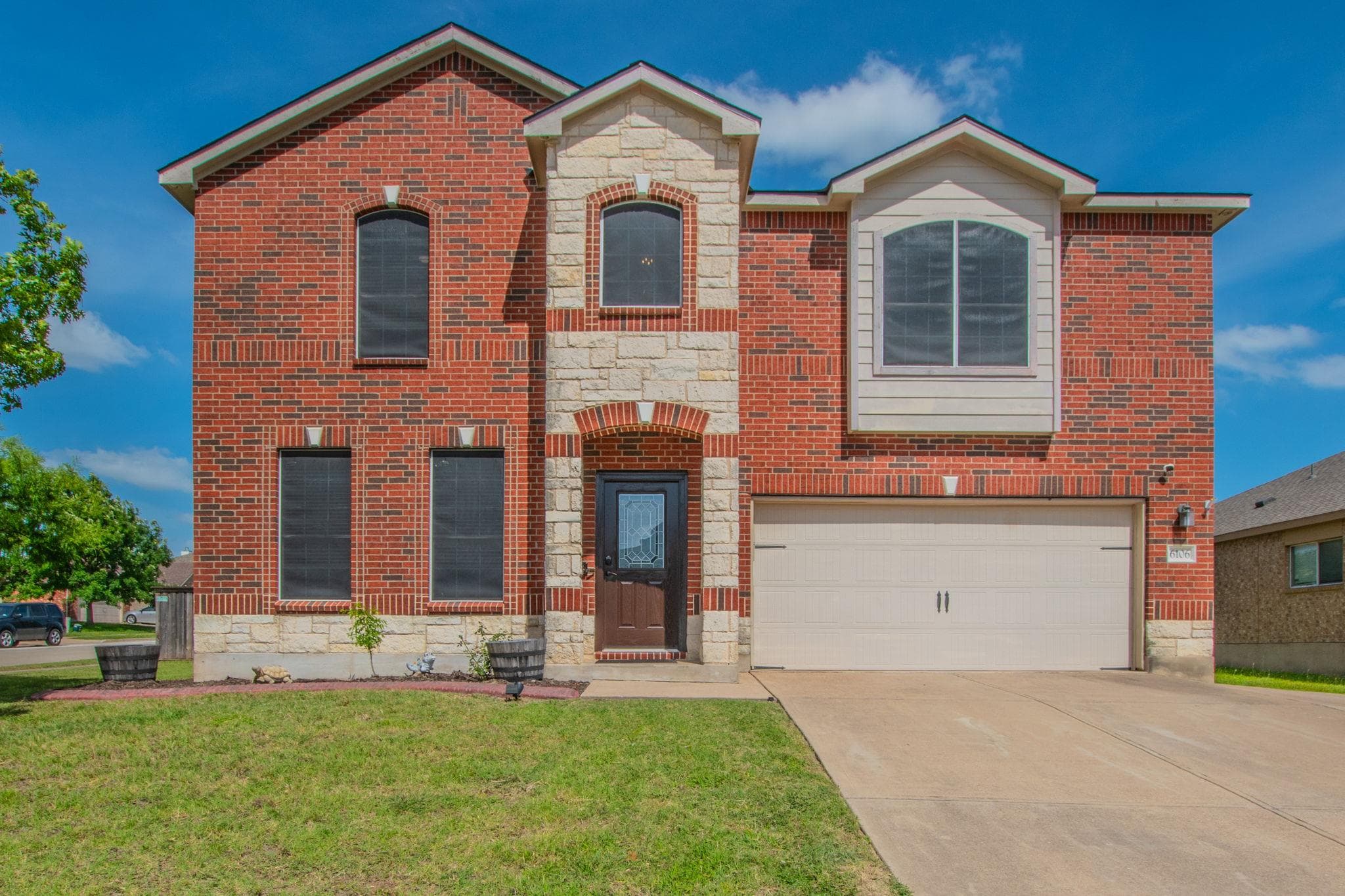 6106  Bridgewood Dr