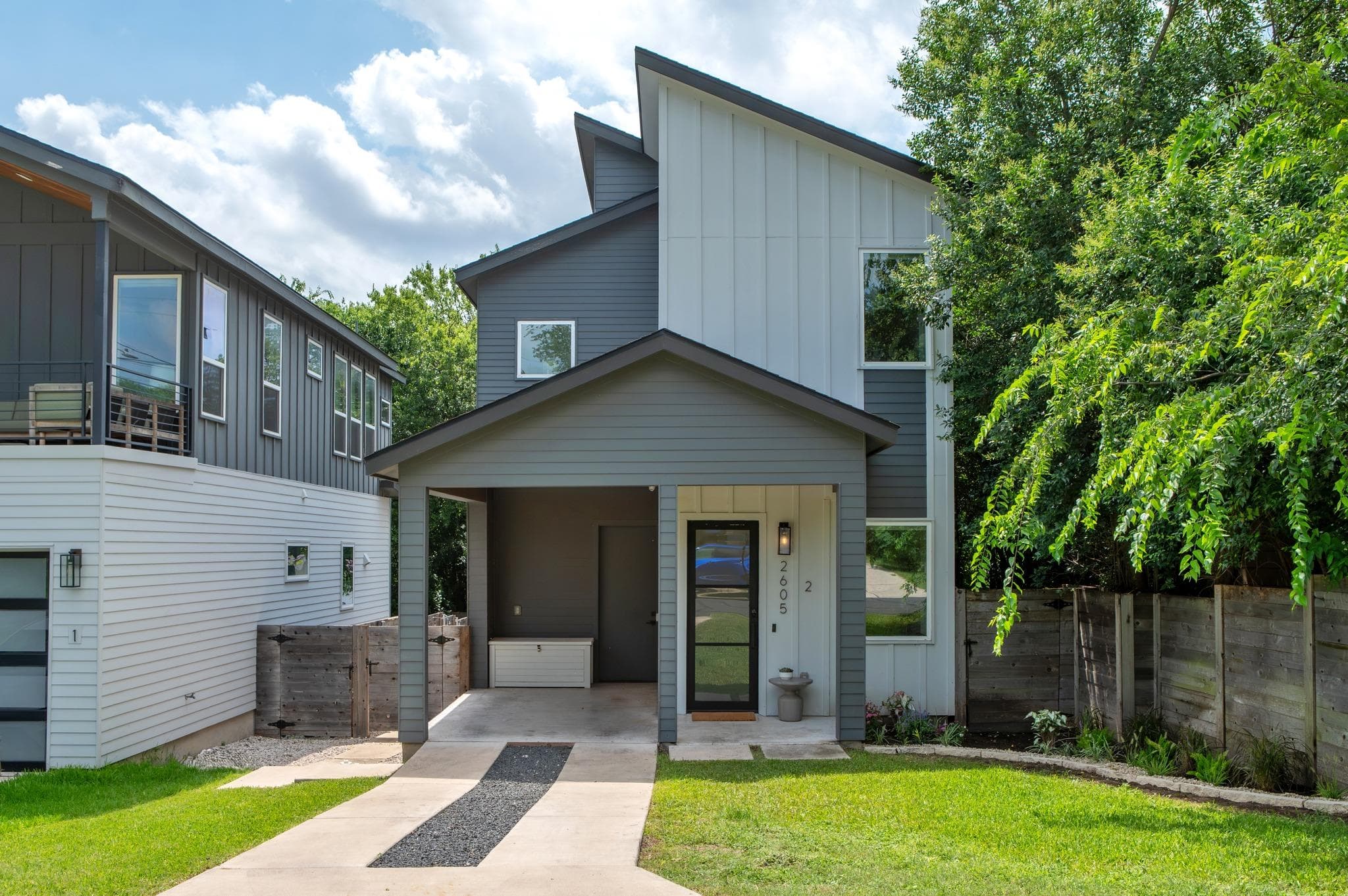 2605 S 2nd St  #2