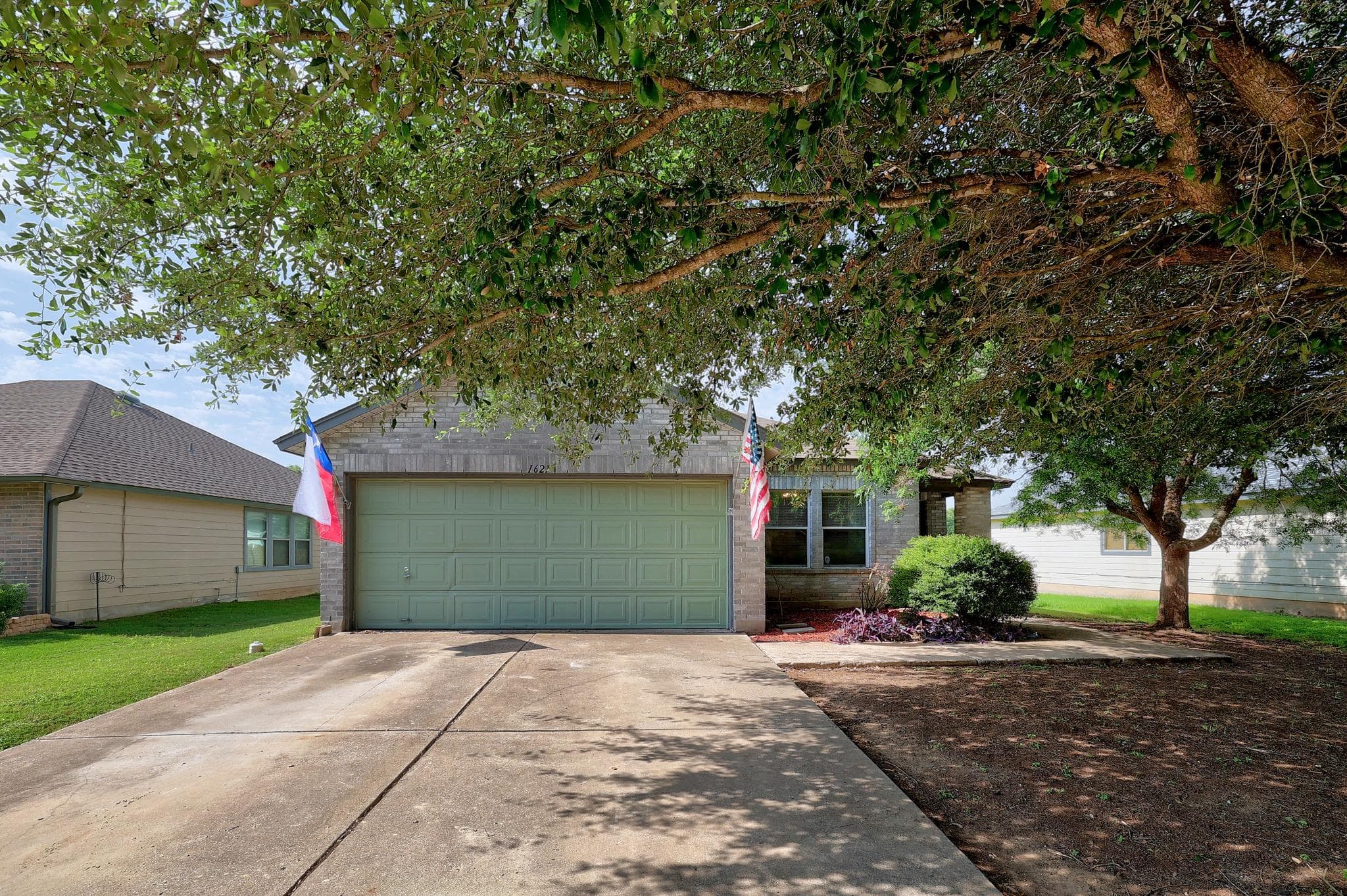 1621  Apollo Cir