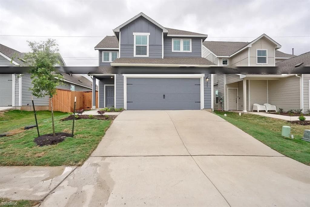 209  Majestic Cedar Dr