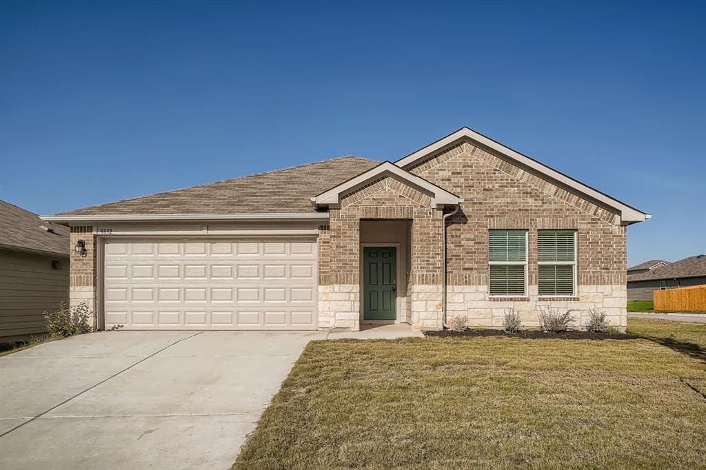 5832  Brocade Dr