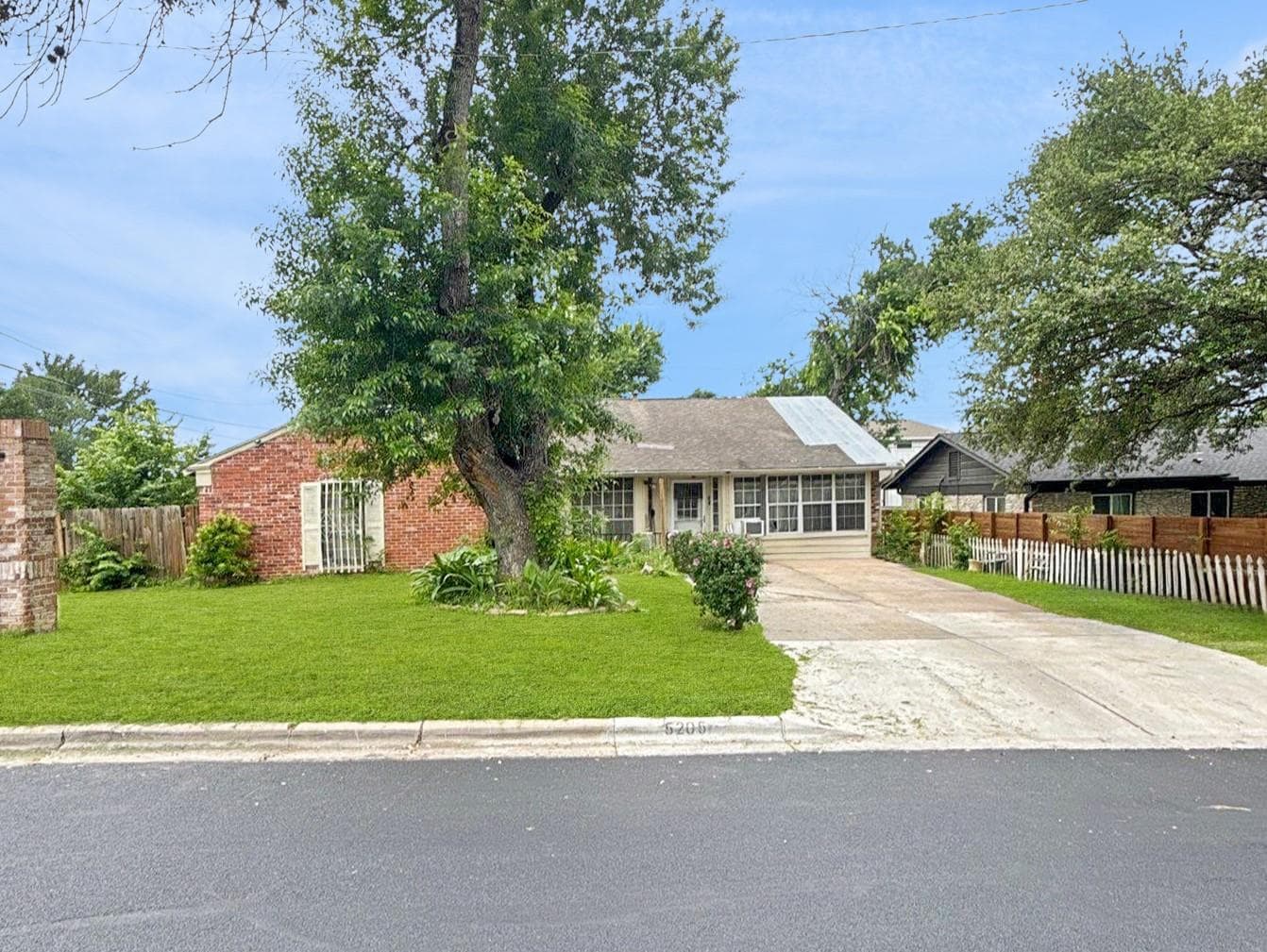 5205  Stone Gate Dr