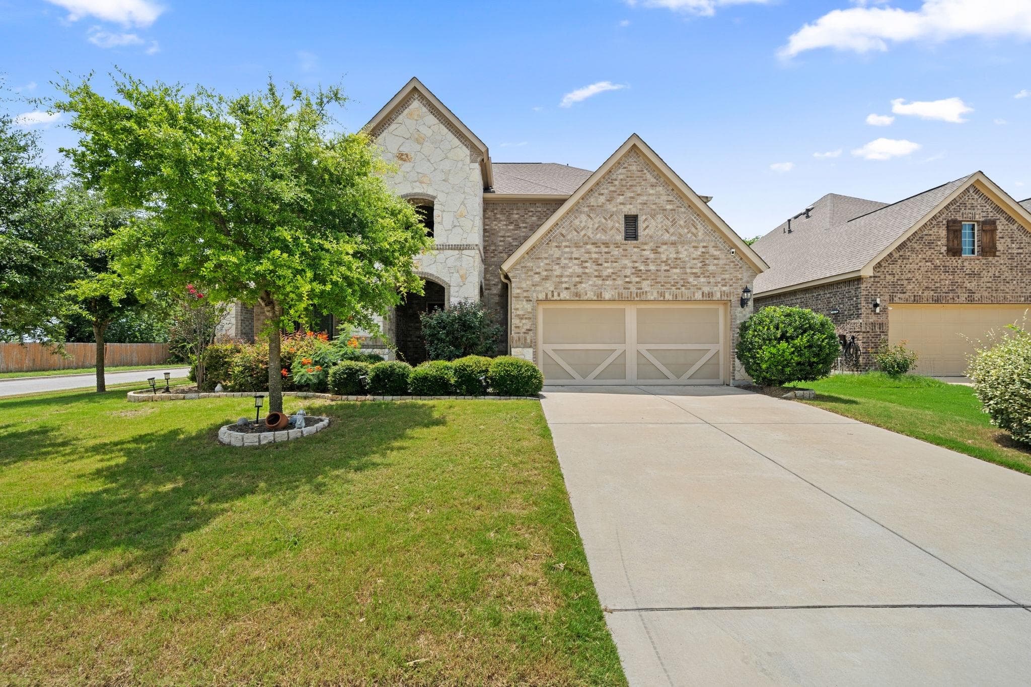 21500  Hines Ln