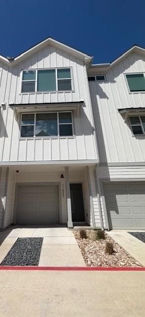 11427  Pastini Cir